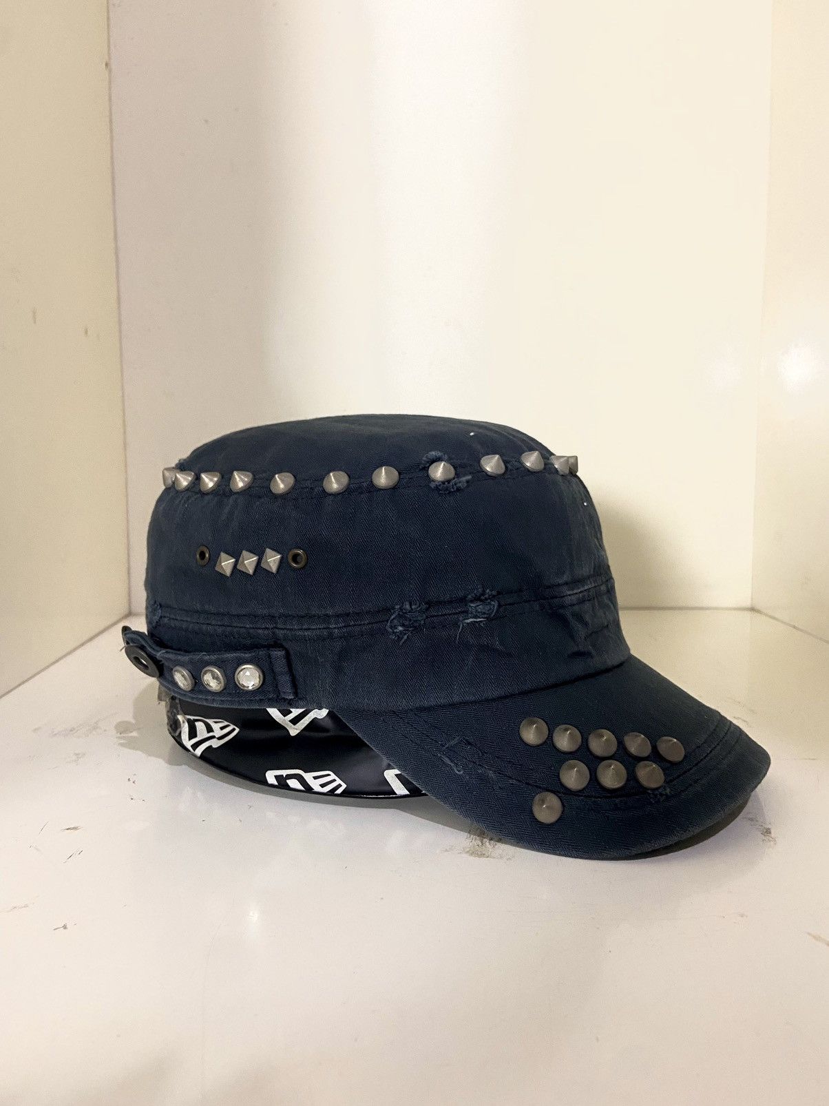 If Six Was Nine × Japanese Brand × Le Grande Bleu (L.G.B.) VTG spike studded punk hat Size ONE SIZE - 1 Thumbnail