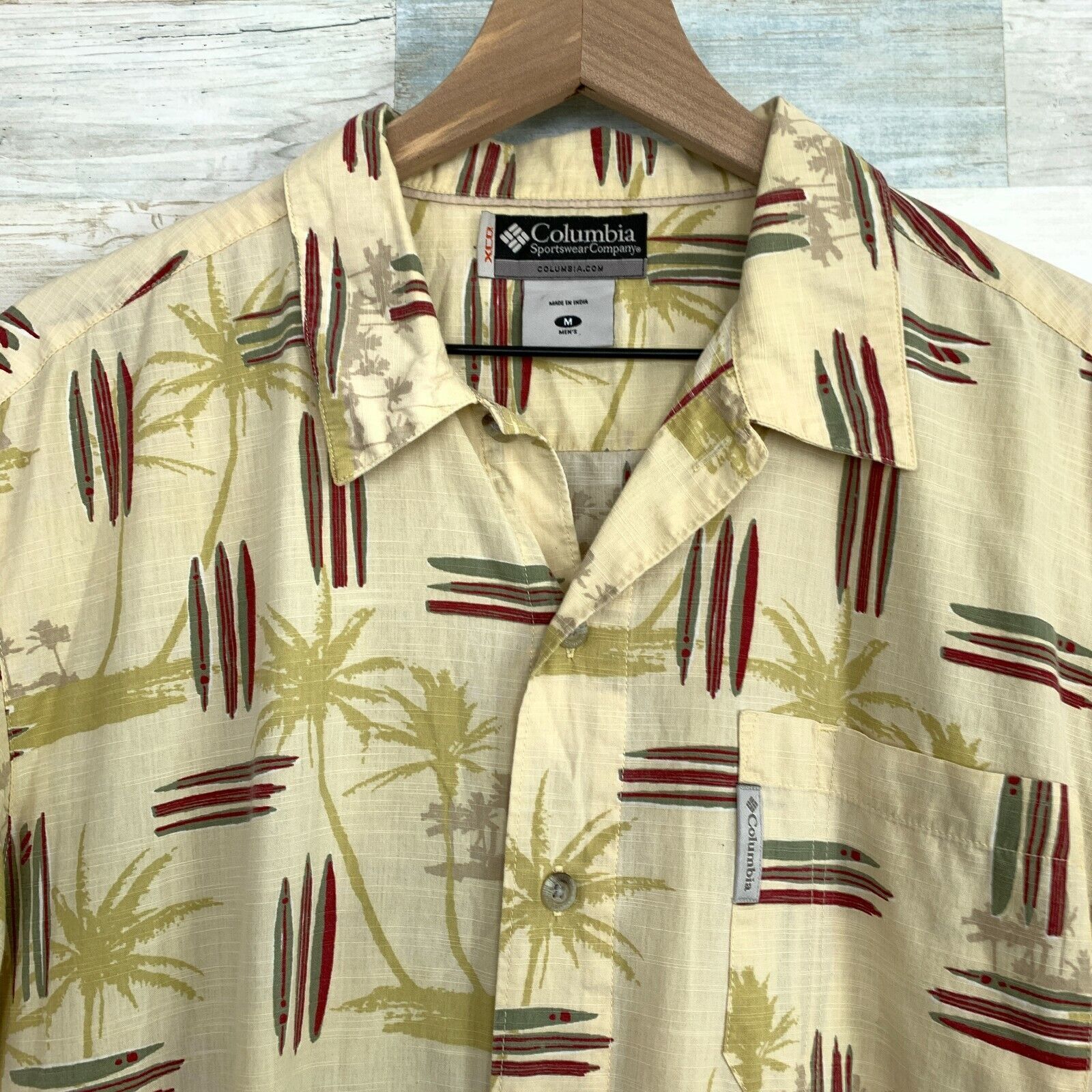 Columbia Columbia XCO Surfboard Hawaiian Camp Shirt Yellow Mens M Size US M / EU 48-50 / 2 - 2 Thumbnail