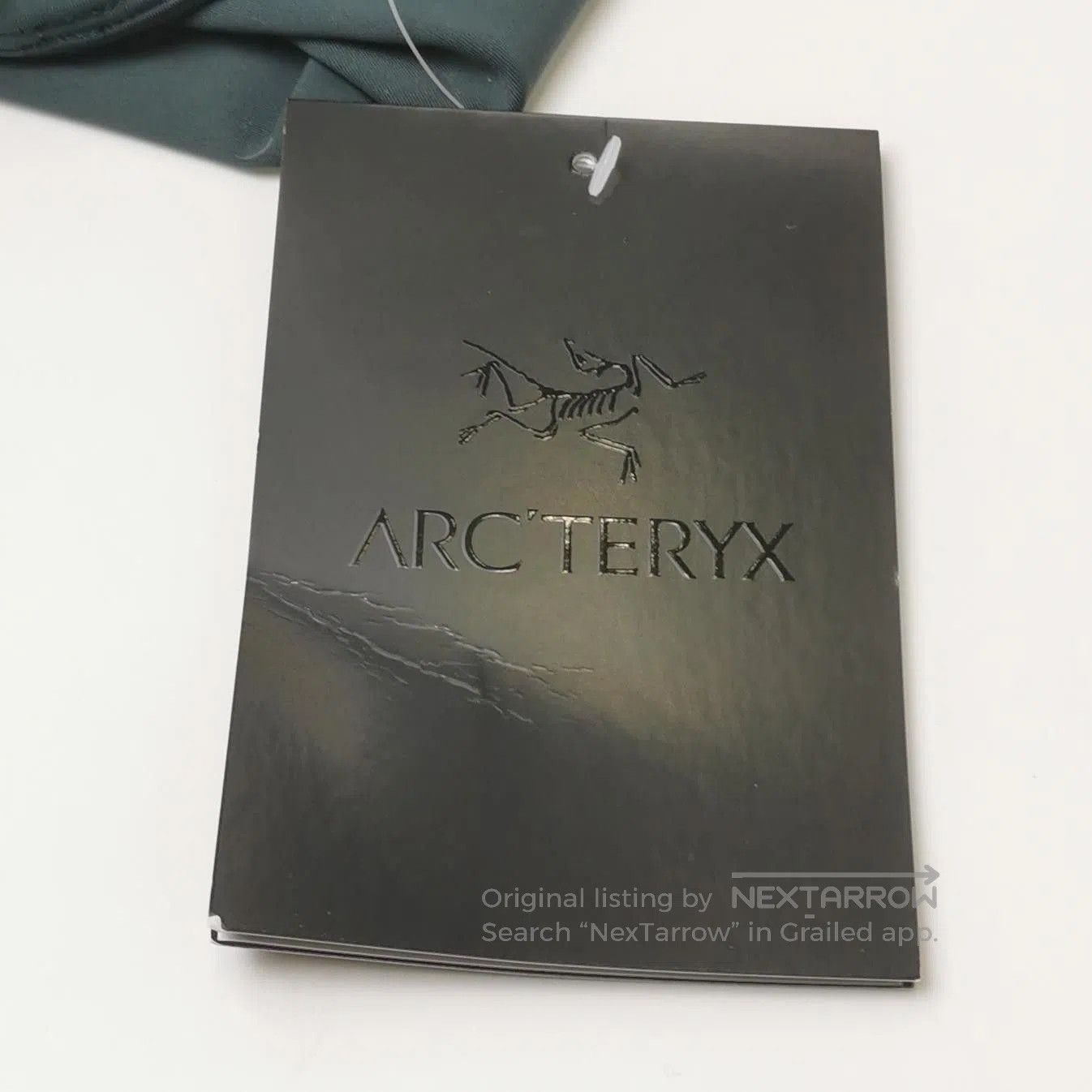 Arc'teryx Arc'teryx Black XL Logo Leggings. Size 24" / US 00 / IT 34 - 1 Thumbnail