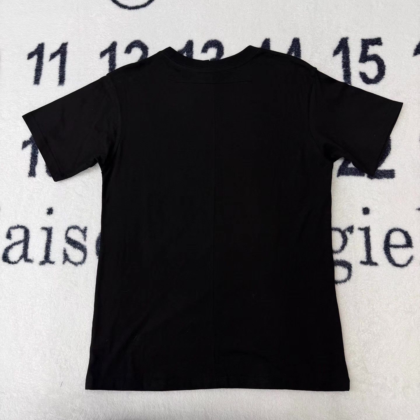 Givenchy Givenchy Black Virgin Mary & Angel Print T-shirt Q10 Size US XL / EU 56 / 4 - 2 Thumbnail
