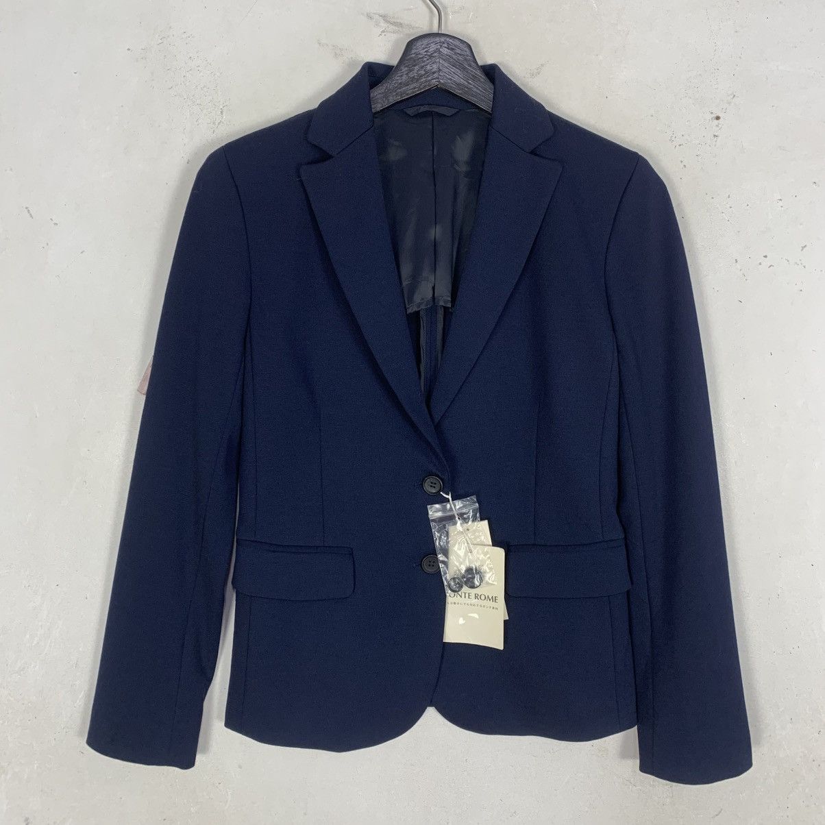 Uniqlo Uniqlo Clothing Apparel JapaneseBrand Streetwear Blazer Size XS / US 0-2 / IT 36-38 - 2 Thumbnail