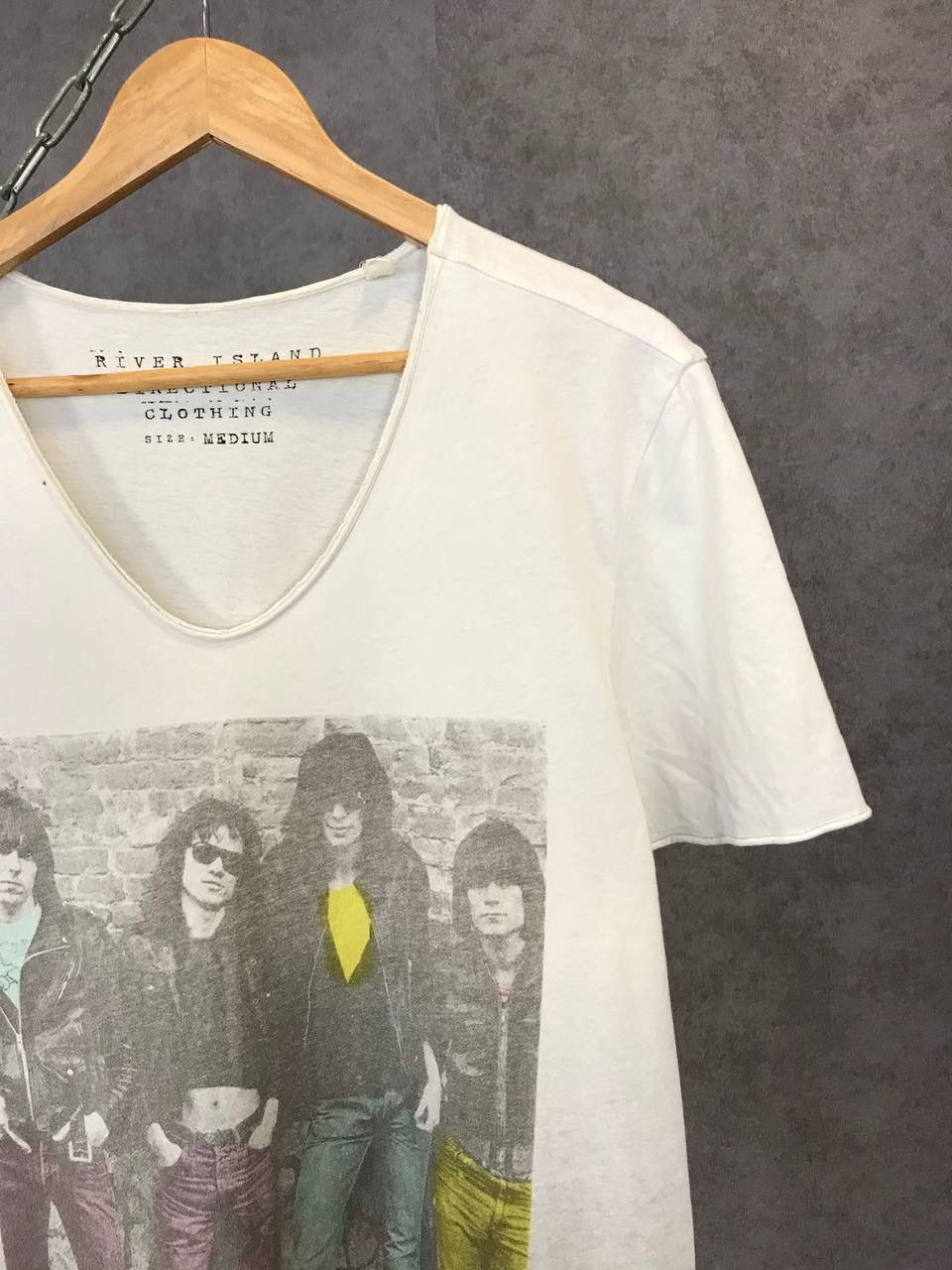 Band Tees Ramones rock band tee Size US M / EU 48-50 / 2 - 2 Thumbnail