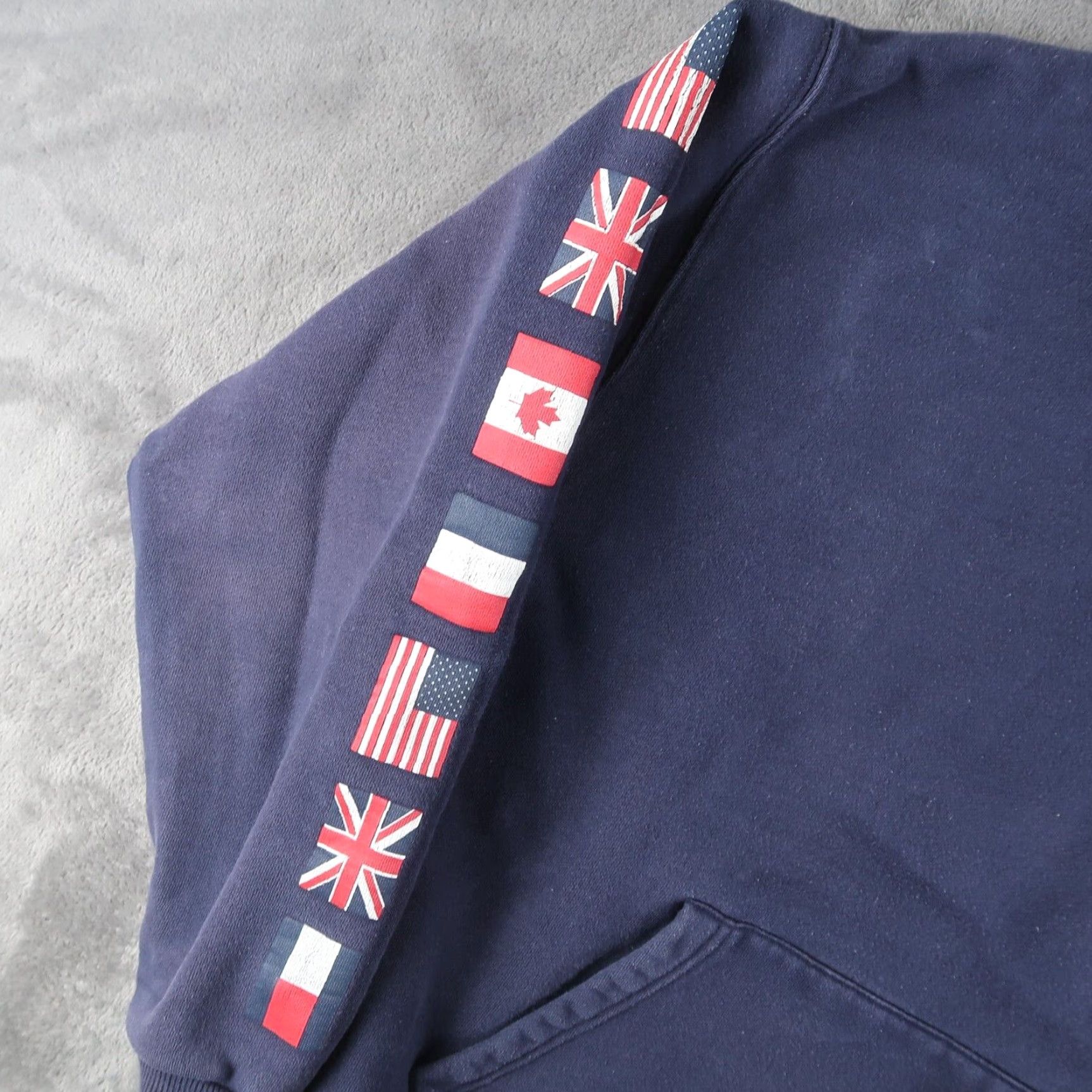 Tommy Hilfiger VINTAGE Tommy Hilfiger Jeans Sweatshirt Hoodie Adult M Medium Blue Pullover Mens Size US M / EU 48-50 / 2 - 5 Thumbnail