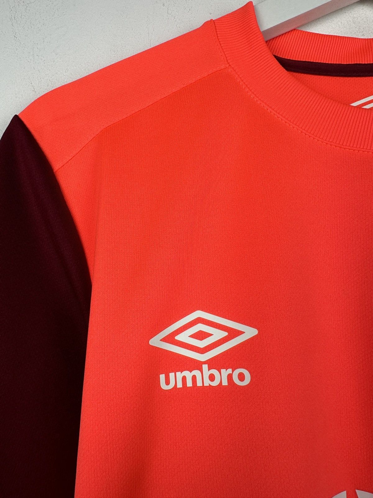 Umbro West Ham United 2015 Soccer Jersey Football Shirt Size US S / EU 44-46 / 1 - 6 Thumbnail