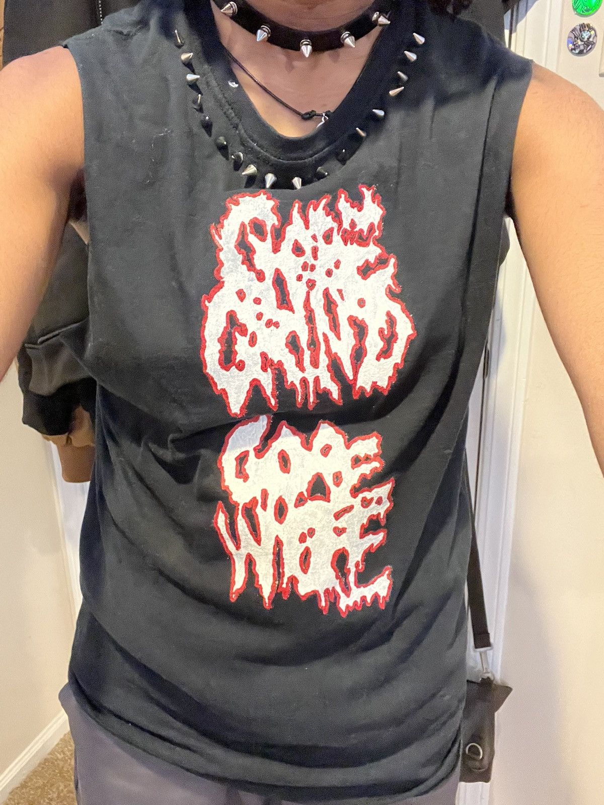 Fruit Of The Loom Black Death-metal style sleeveless tee Size US S / EU 44-46 / 1 - 5 Thumbnail