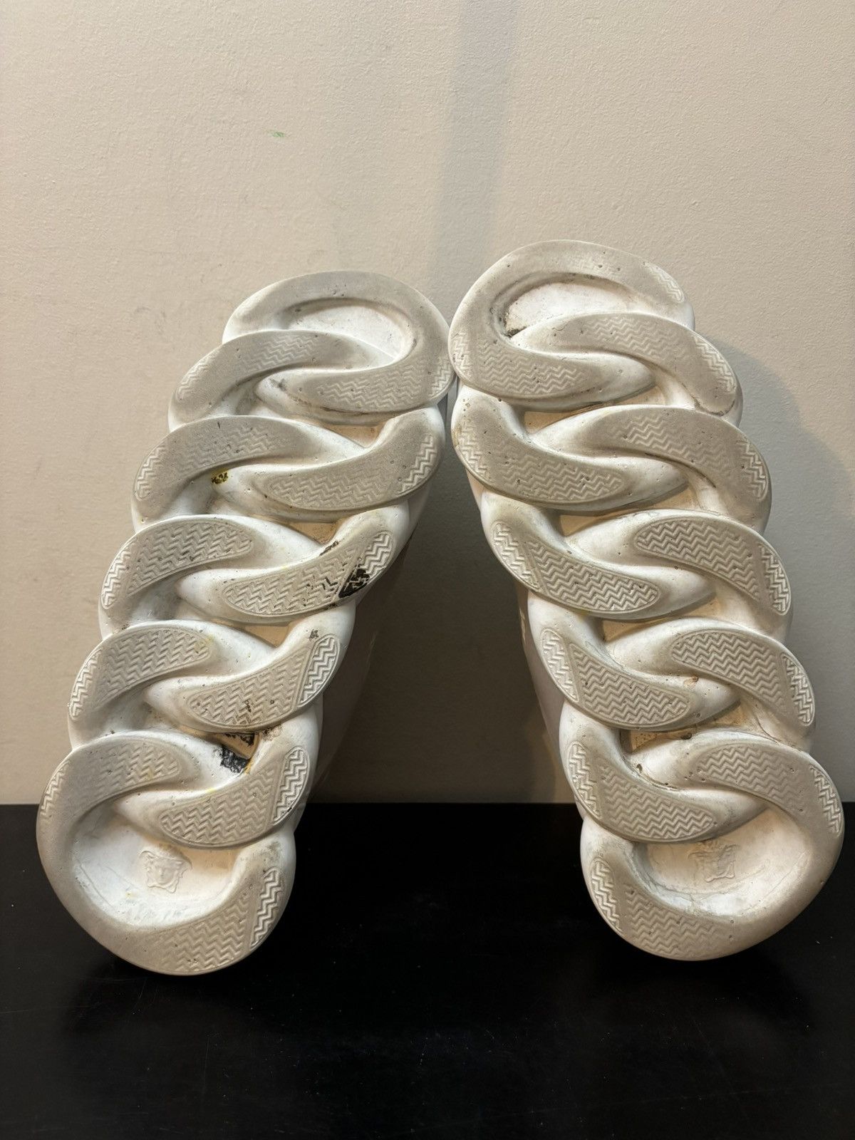 Versace Versace Chain Reaction Suede Sneakers White Size US 7 / EU 40 - 6 Thumbnail