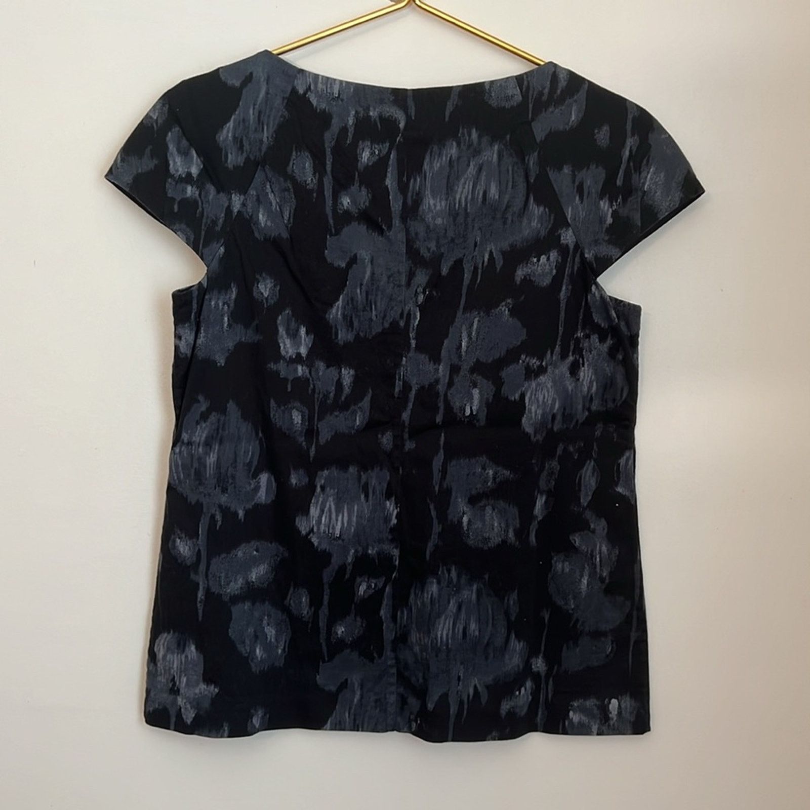 Theory Theory Lowther Blouse in Dark Charcoal Size S / US 4 / IT 40 - 5 Thumbnail