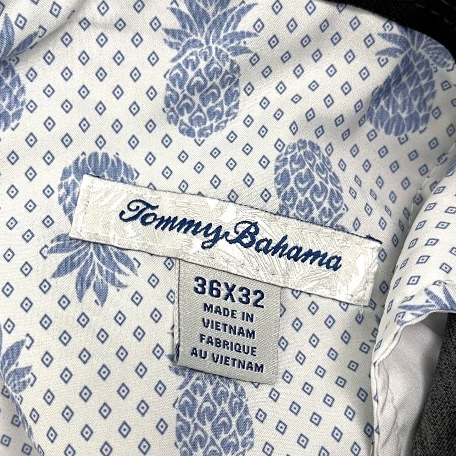 Tommy Bahama Tommy Bahama On Par Chino Pants Mens 36 x 32 Gray IslandZone Flat Front Golf Prep Regular Straight Pocket 5-Pocket Style Boy/Gentlemen Size US 36 / EU 52 - 2 Thumbnail