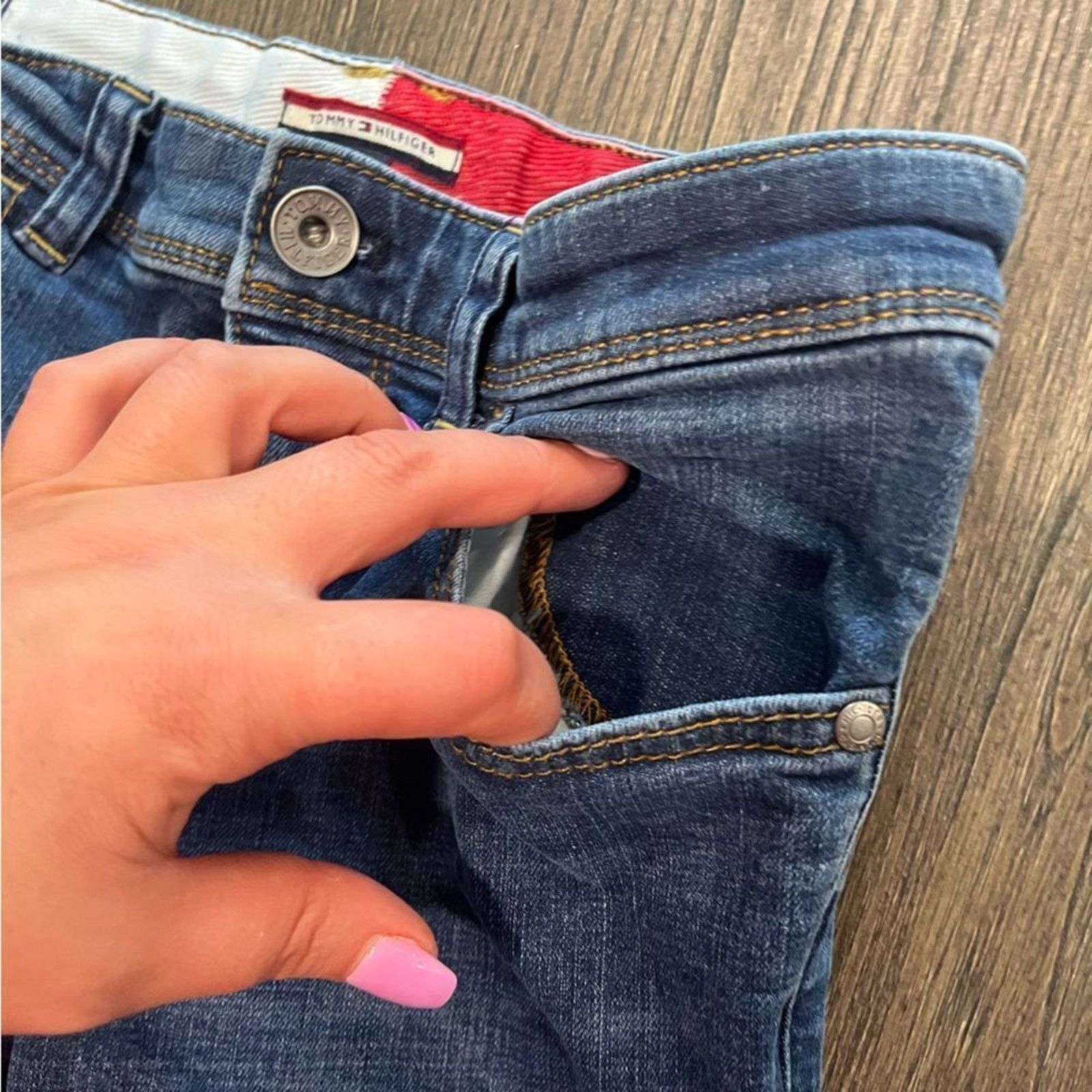 Tommy Hilfiger Tommy Hilfiger Straight Leg Dark Wash Mid Rise Jeans Size 10 Size 32" / US 10 / IT 46 - 5 Thumbnail