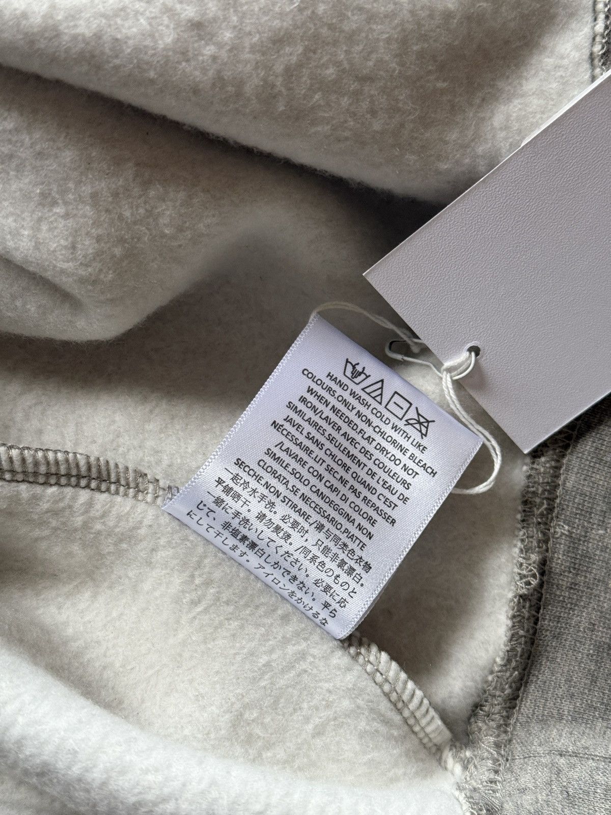 Essentials × Fear of God × Pacsun Fear of God Essentials Dark Oatmeal 1977 Crewneck Sweatshirt Size US XXL / EU 58 / 5 - 4 Thumbnail