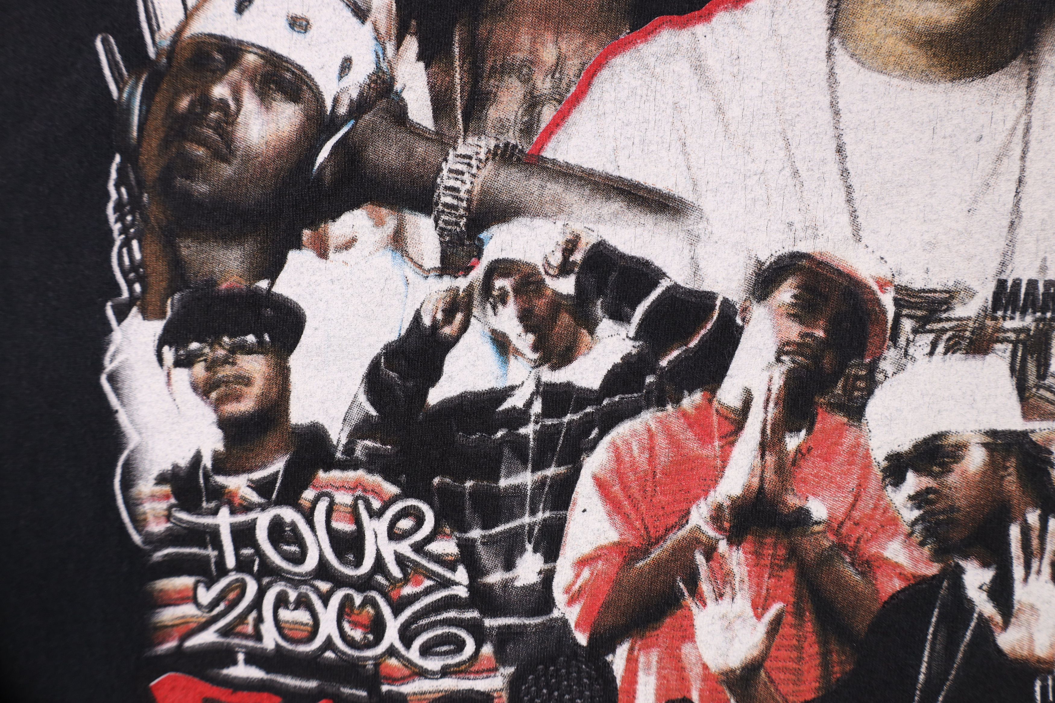 Vintage Y2K Tour Chris Brown Lil Wayne NeYo Rap Tee T-Shirt