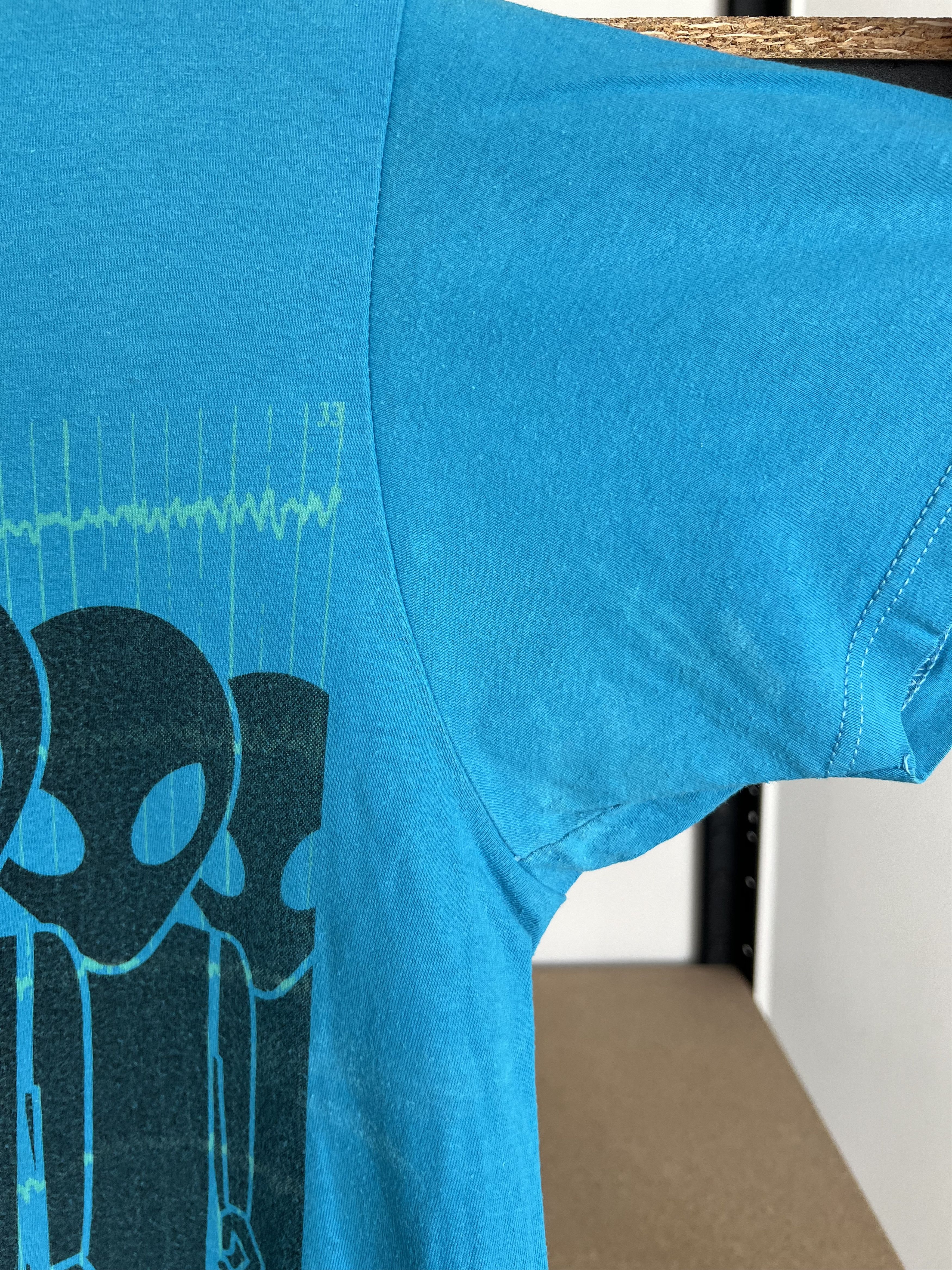 Alien Workshop Vintage 2000s Alien Workshop Skateboards Blue T-shirt Size US M / EU 48-50 / 2 - 12 Thumbnail