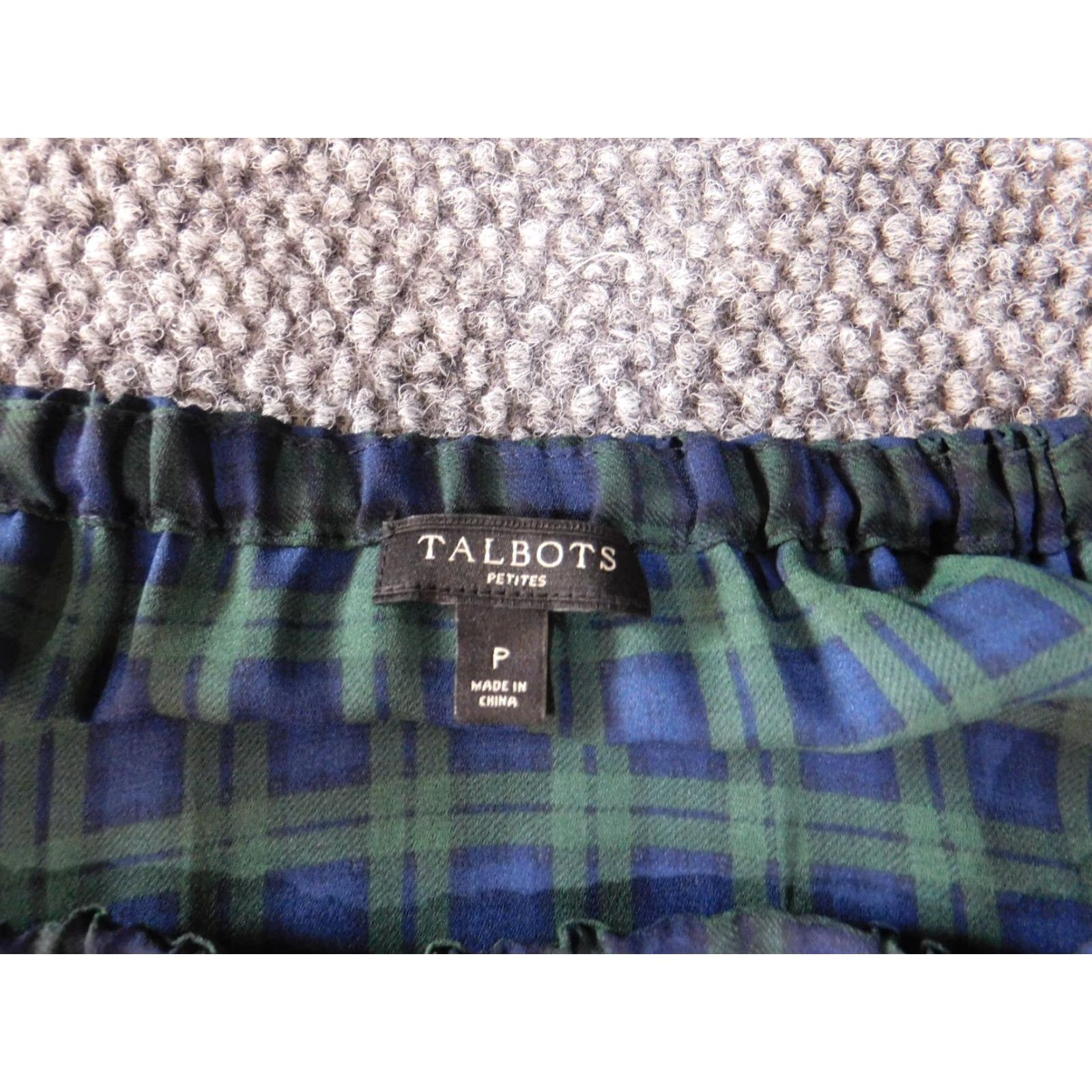 Talbots Talbots Blouse PS Petites Womens Green Plaid Top Pullover Crew Neck Polyester Long Sleeve Casual Stretch PS Petites Womens Blouse Size S / US 4 / IT 40 - 7 Thumbnail