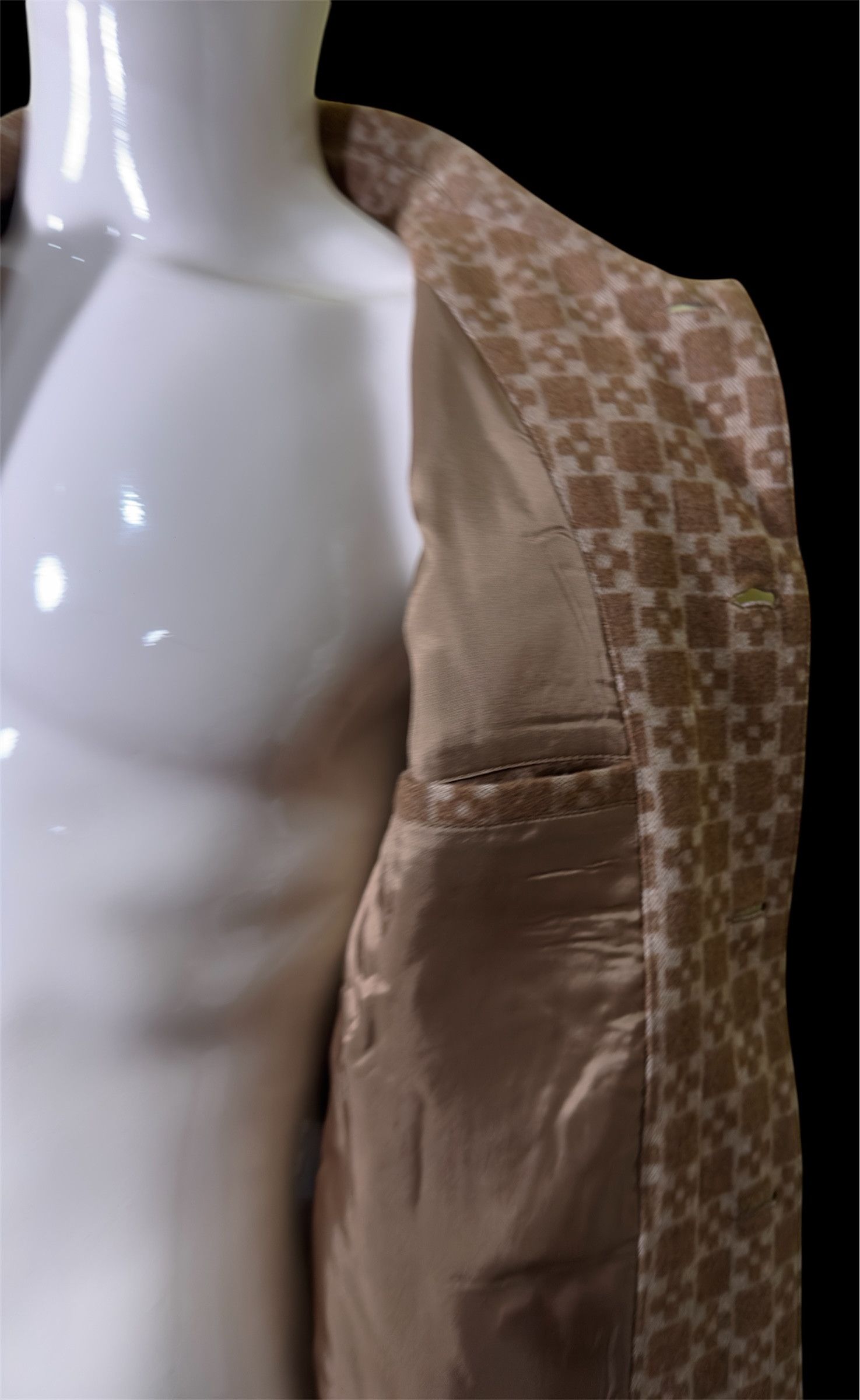 Sandro Square Cross jacquard overshirt in Camel Size US M / EU 48-50 / 2 - 6 Thumbnail