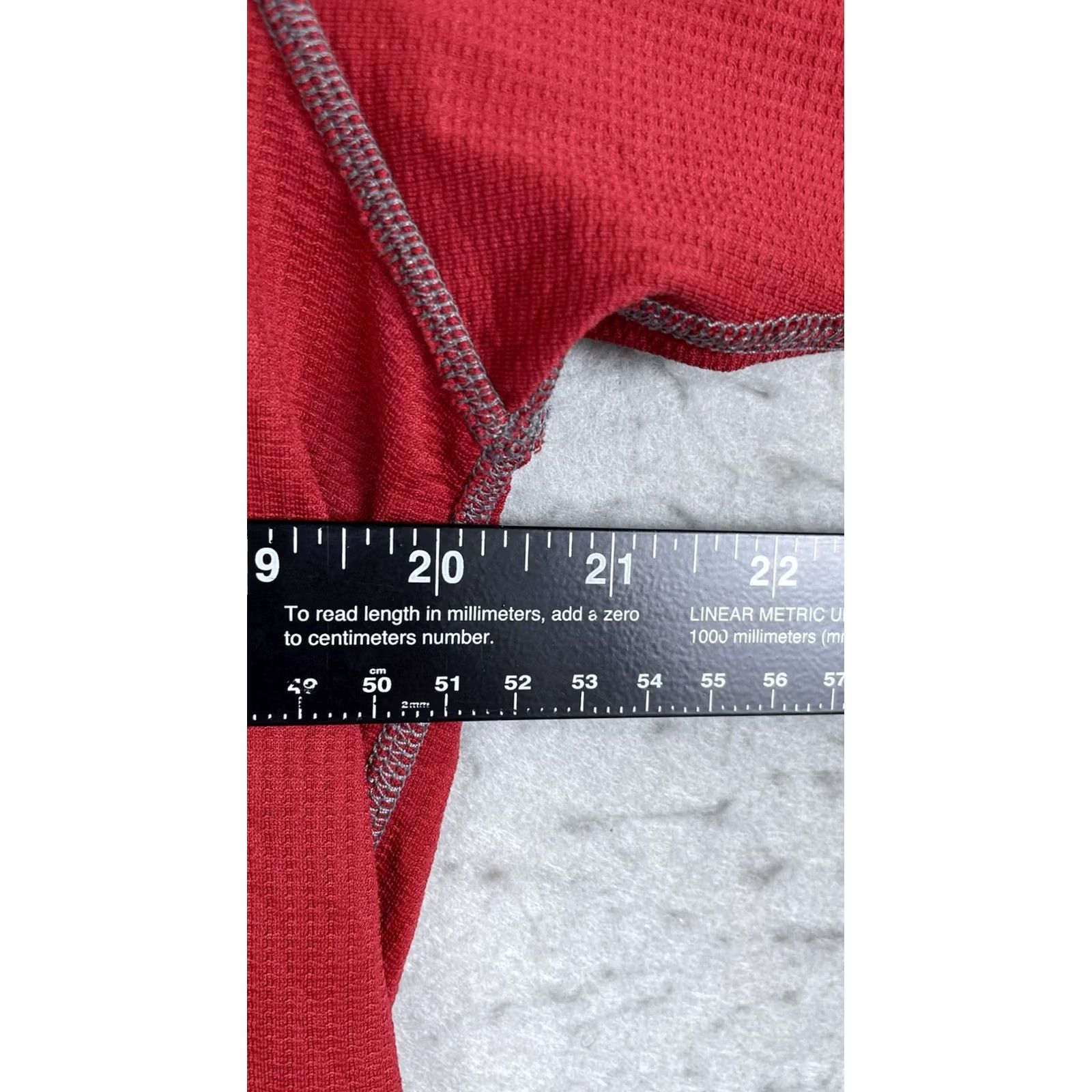 Nike Nike Sphere Dry Shirt Mens Medium Red Short Sleeve Athletic Running Raglan Size US M / EU 48-50 / 2 - 5 Thumbnail