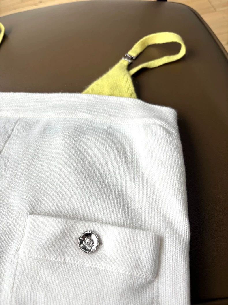 Chanel Chanel 25C yellow and white color-matched suspenders Size XXS / US 00 / IT 34 - 4 Thumbnail