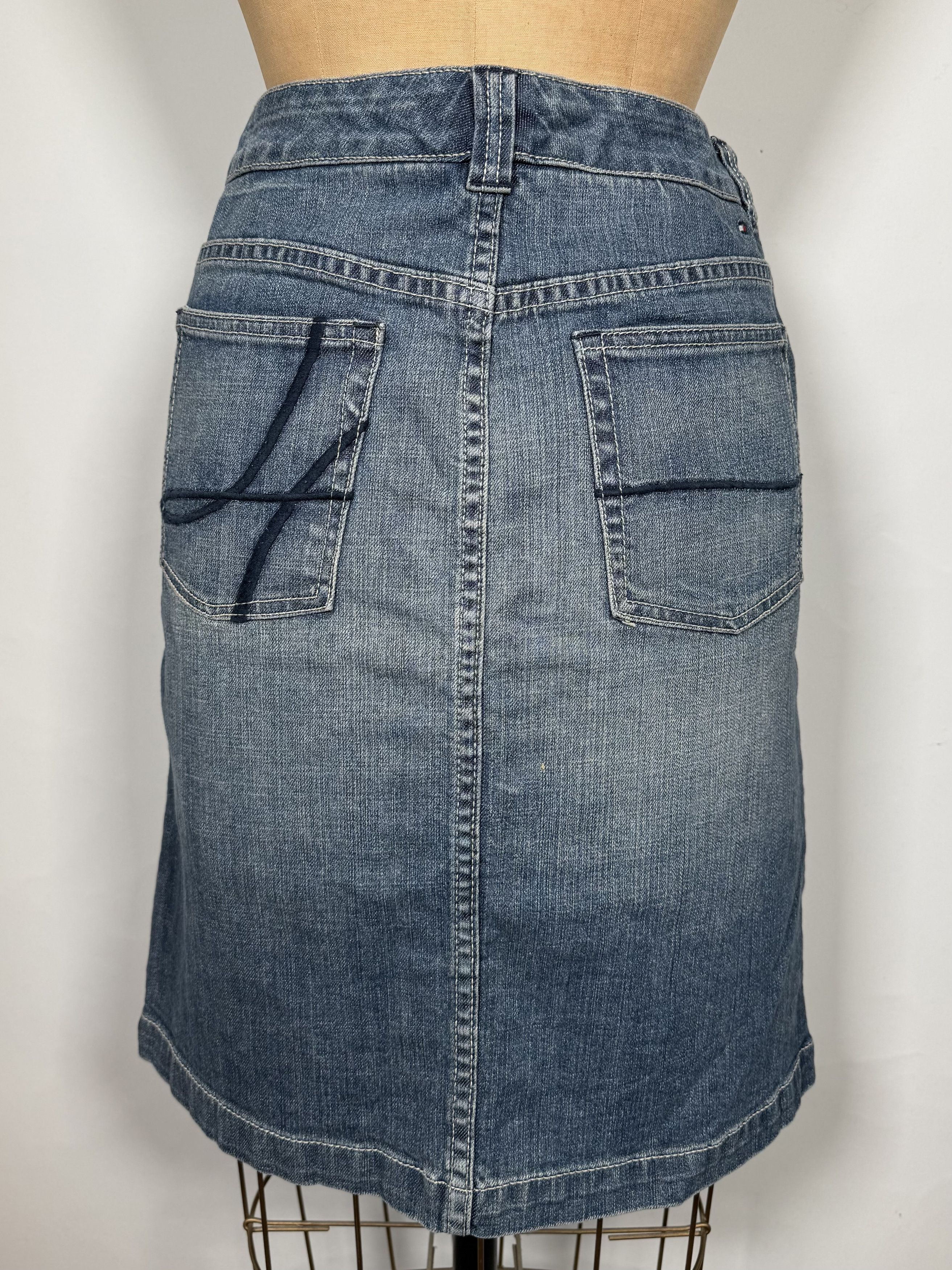 Tommy Hilfiger Y2K Tommy Hilfiger Denim Jeans Skirt Size 28" / US 6 / IT 42 - 2 Thumbnail
