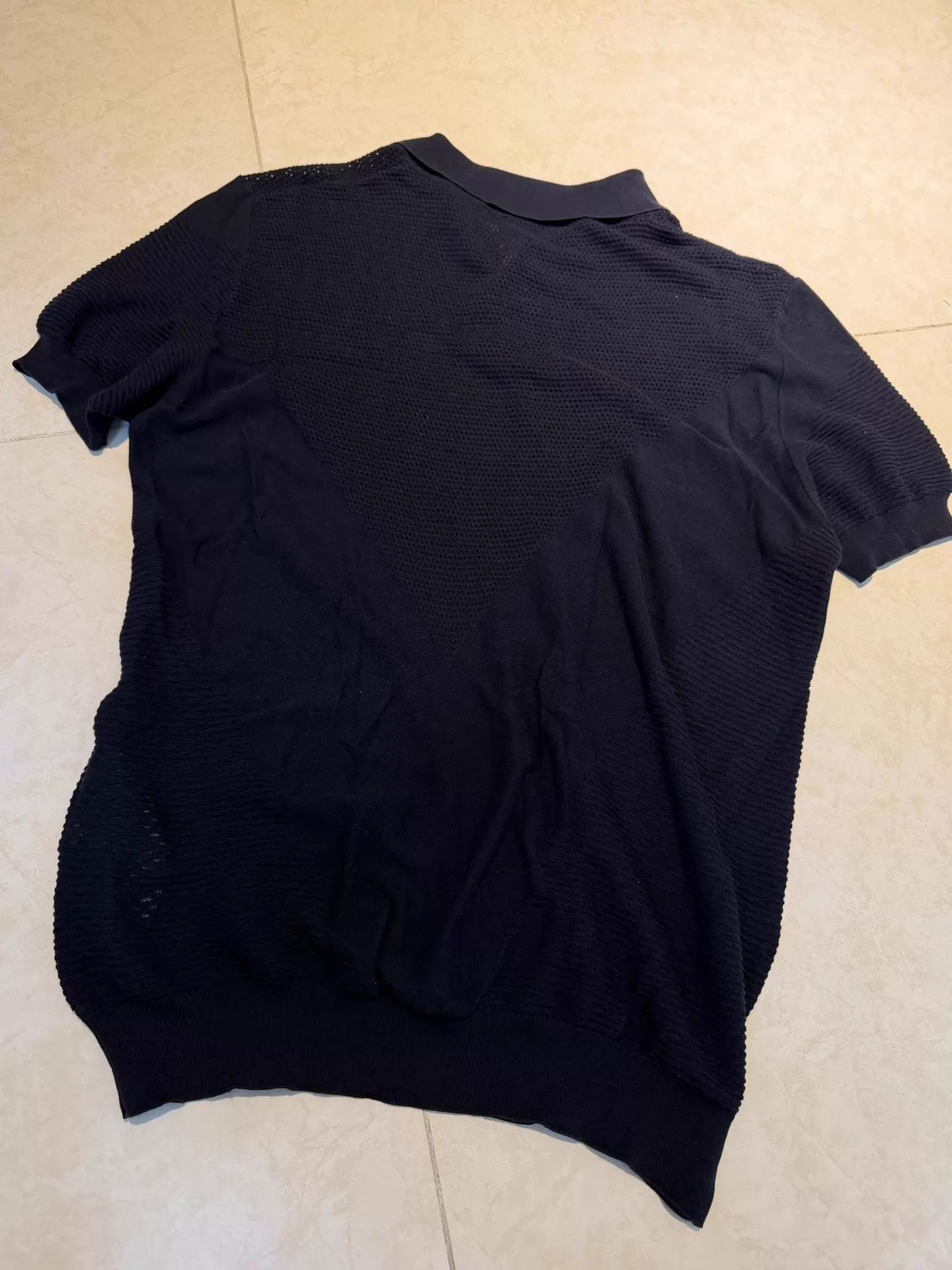 Louis Vuitton LV Navy Blue Mesh Knit Polo S Embroidered Logo Cuffed Size US S / EU 44-46 / 1 - 3 Thumbnail