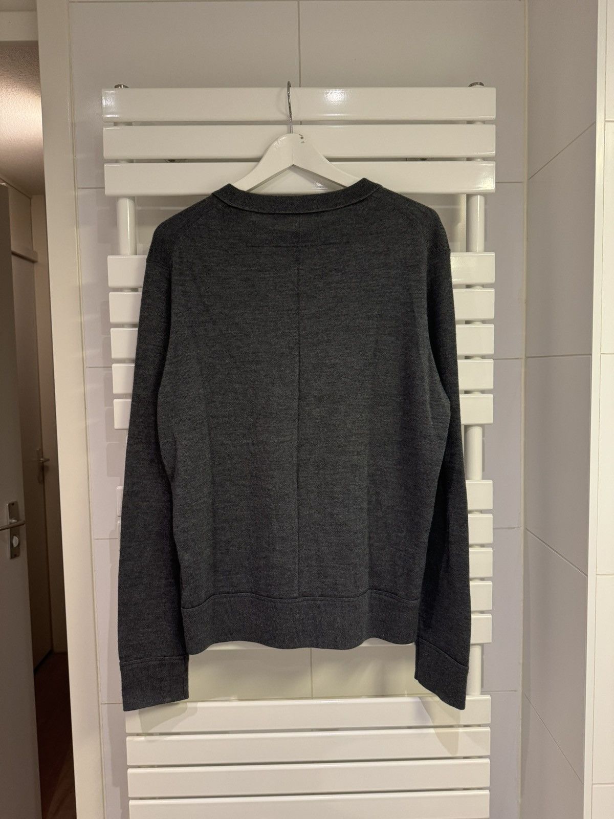 Givenchy Givenchy Grey Embroidered Rottweiler Patch Men's Sweater Size US M / EU 48-50 / 2 - 3 Thumbnail