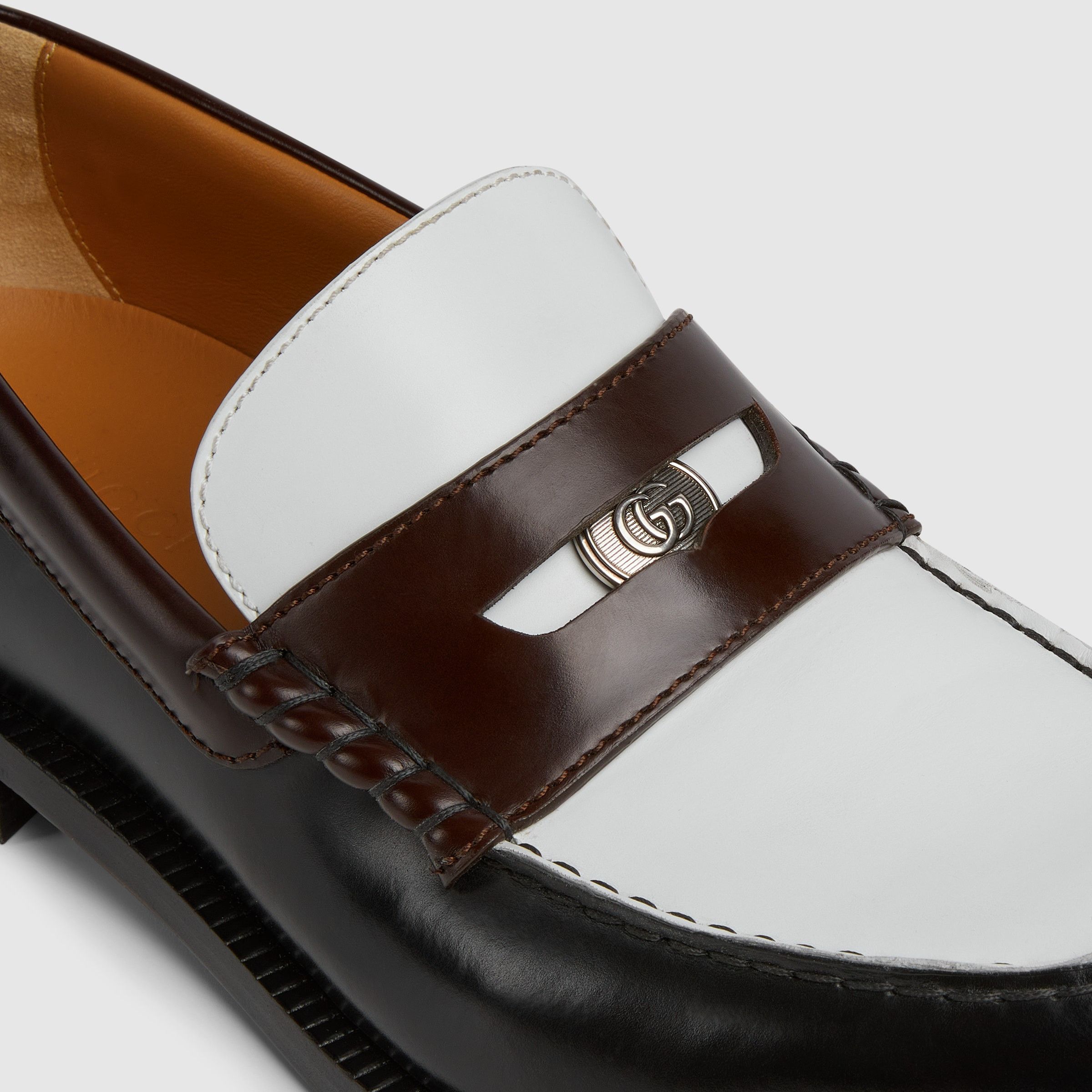 Gucci o1loc1c0326 831274 Men's loafers With Removable Detail Size US 11.5 / EU 44-45 - 2 Thumbnail