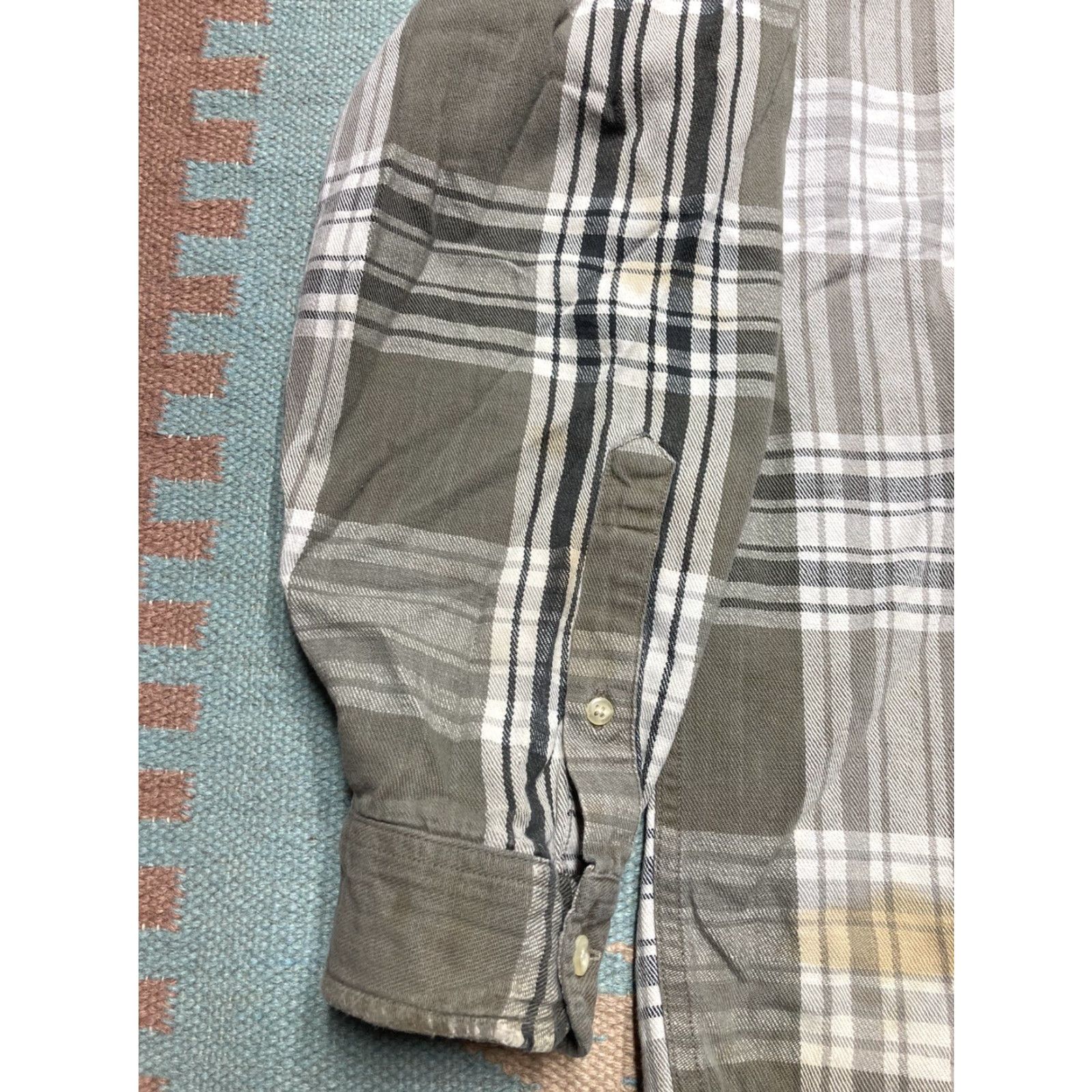 Eddie Bauer VINTAGE Eddie Bauer flannel button shirt plaid check gray Men M Cotton Long Sleeve Medium Gray shirt Size US M / EU 48-50 / 2 - 4 Thumbnail