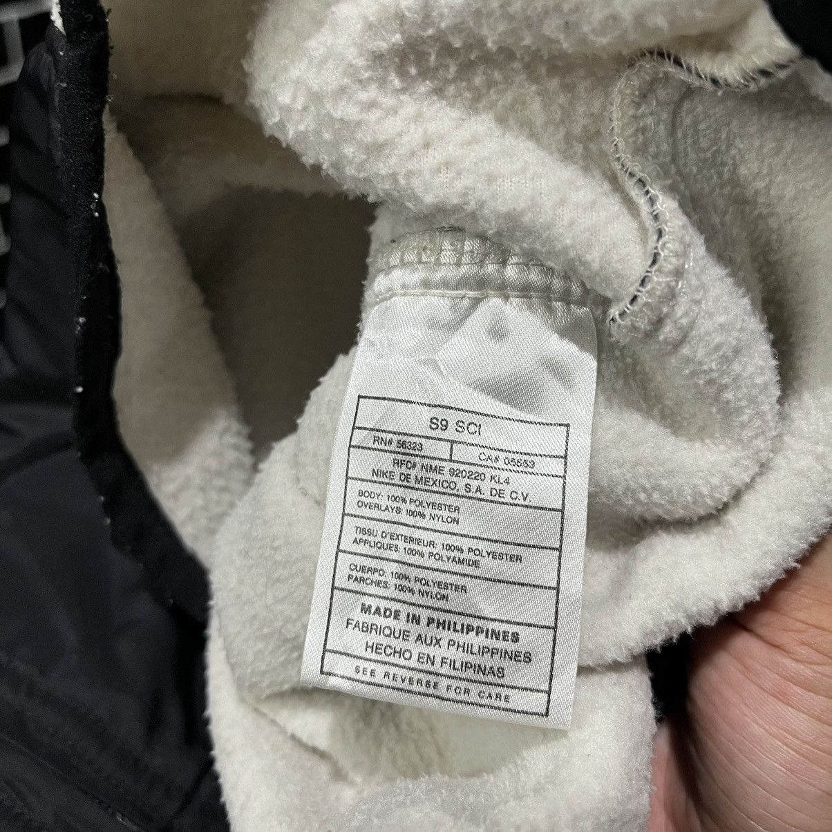 Nike VINTAGE NIKE WINDBREAKER Size US XL / EU 56 / 4 - 4 Thumbnail