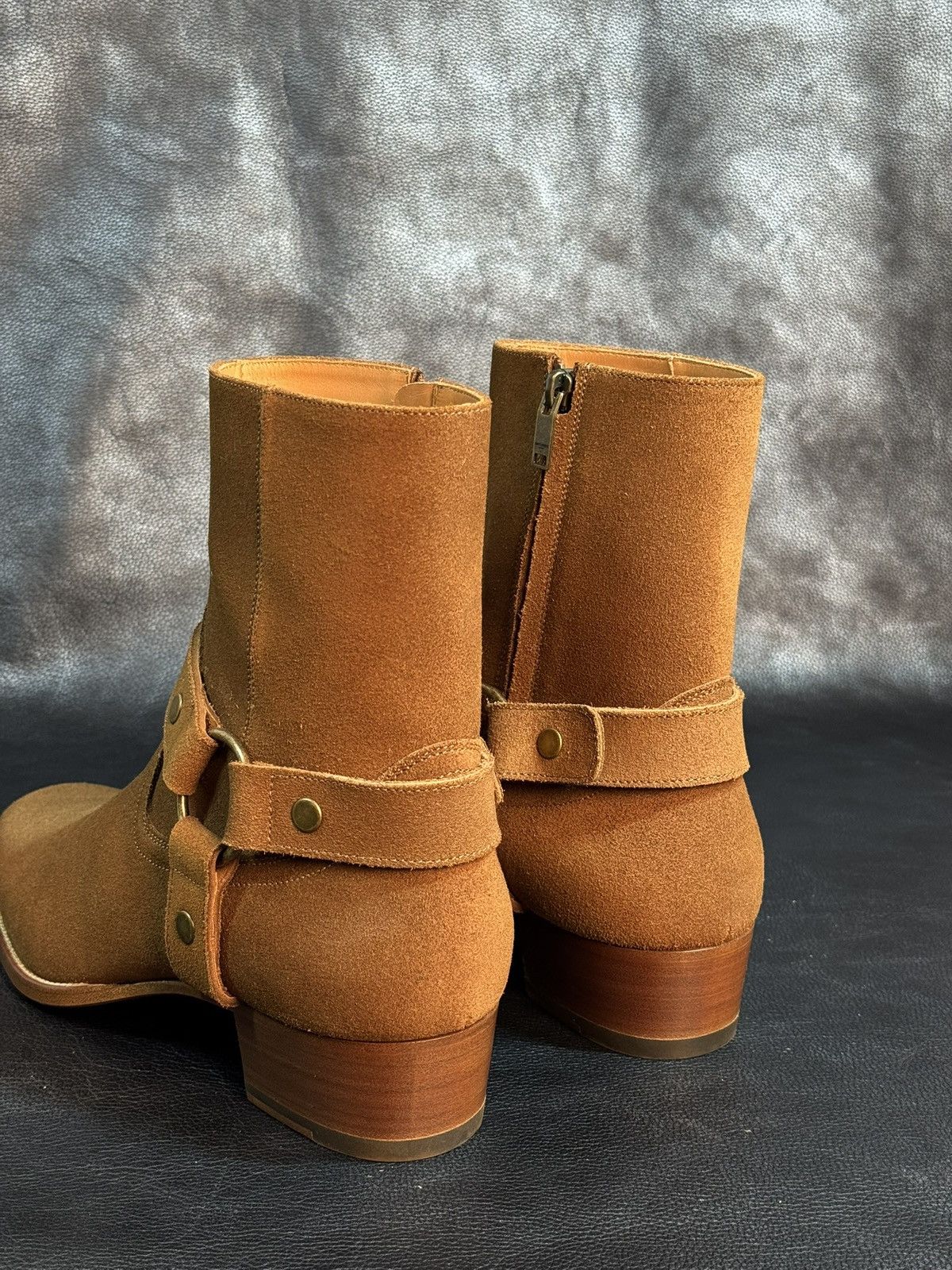 Yves Saint Laurent Yves Saint Laurent Wyatt Boot Suede Size US 9 / EU 42 - 6 Thumbnail
