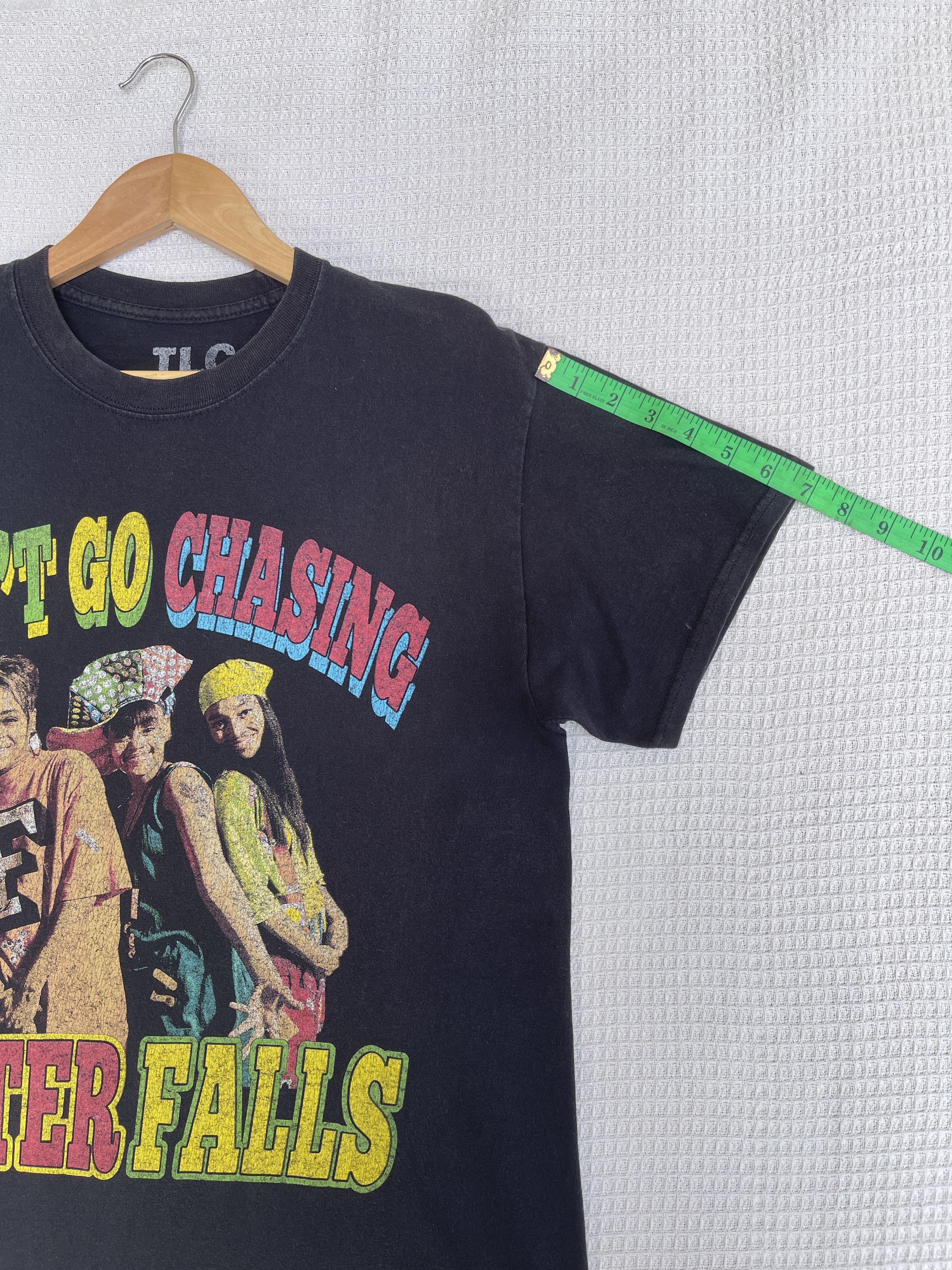 Band Tees Last Drop🔥Rare🔥Vintage TLC Group Rap Tee T-Shirt Size US M / EU 48-50 / 2 - 7 Thumbnail