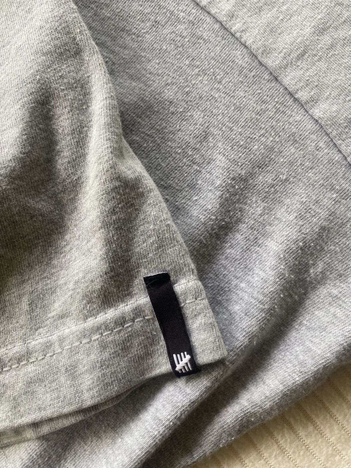 Undefeated Vintage Undefeated Tshirt XXL Size US XXL / EU 58 / 5 - 5 Thumbnail