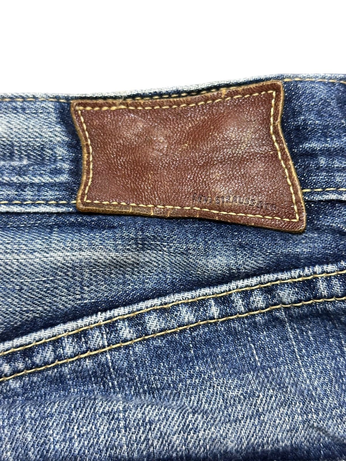 Levi's Vintage Clothing Vintage Levi’s 705-03 Selvedge Faded Whiskers Grunge Denim Size US 31 - 10 Thumbnail