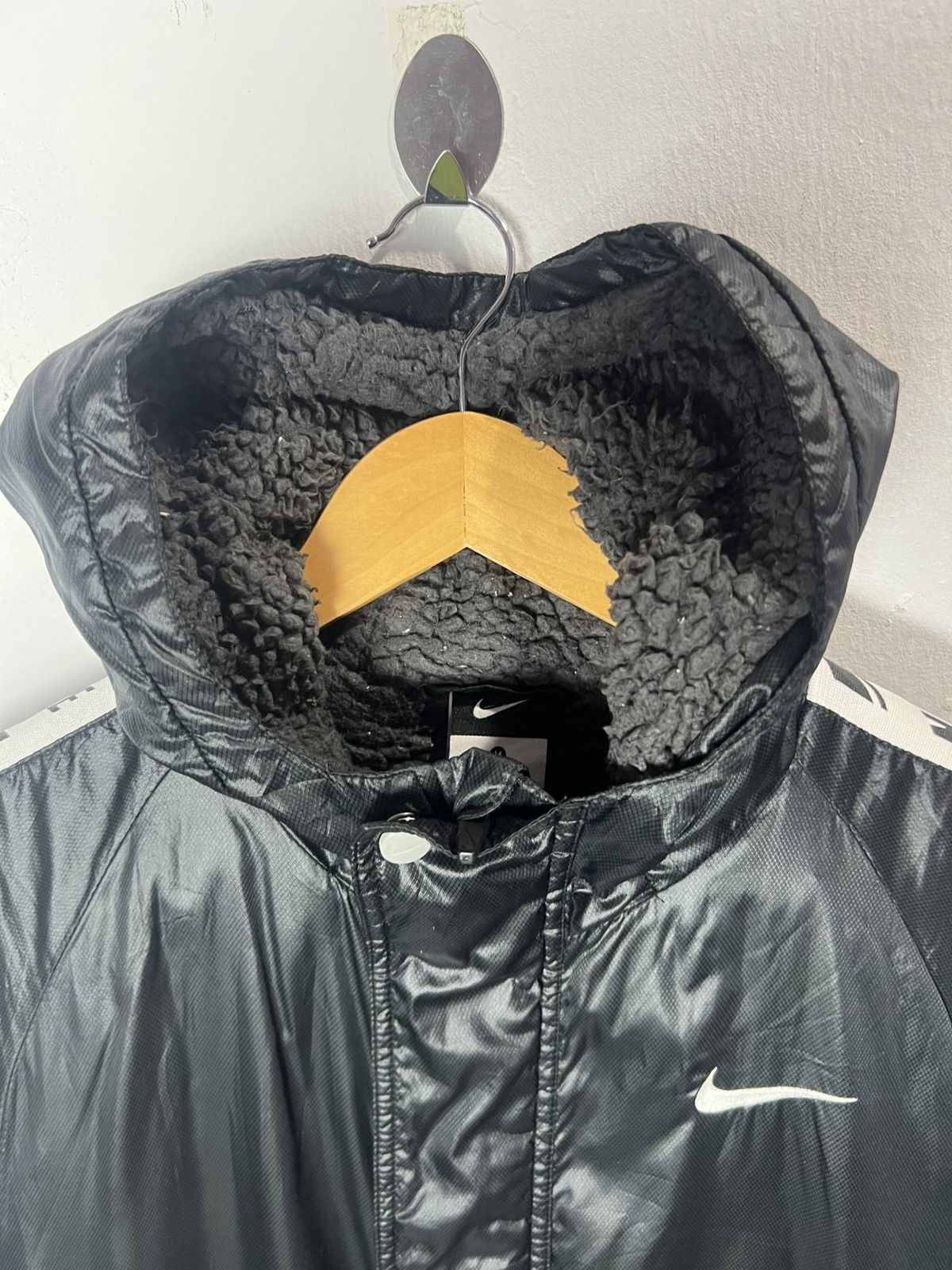 Nike Vintage Nike Taped Long Jacket Side Tape Size US M / EU 48-50 / 2 - 6 Thumbnail