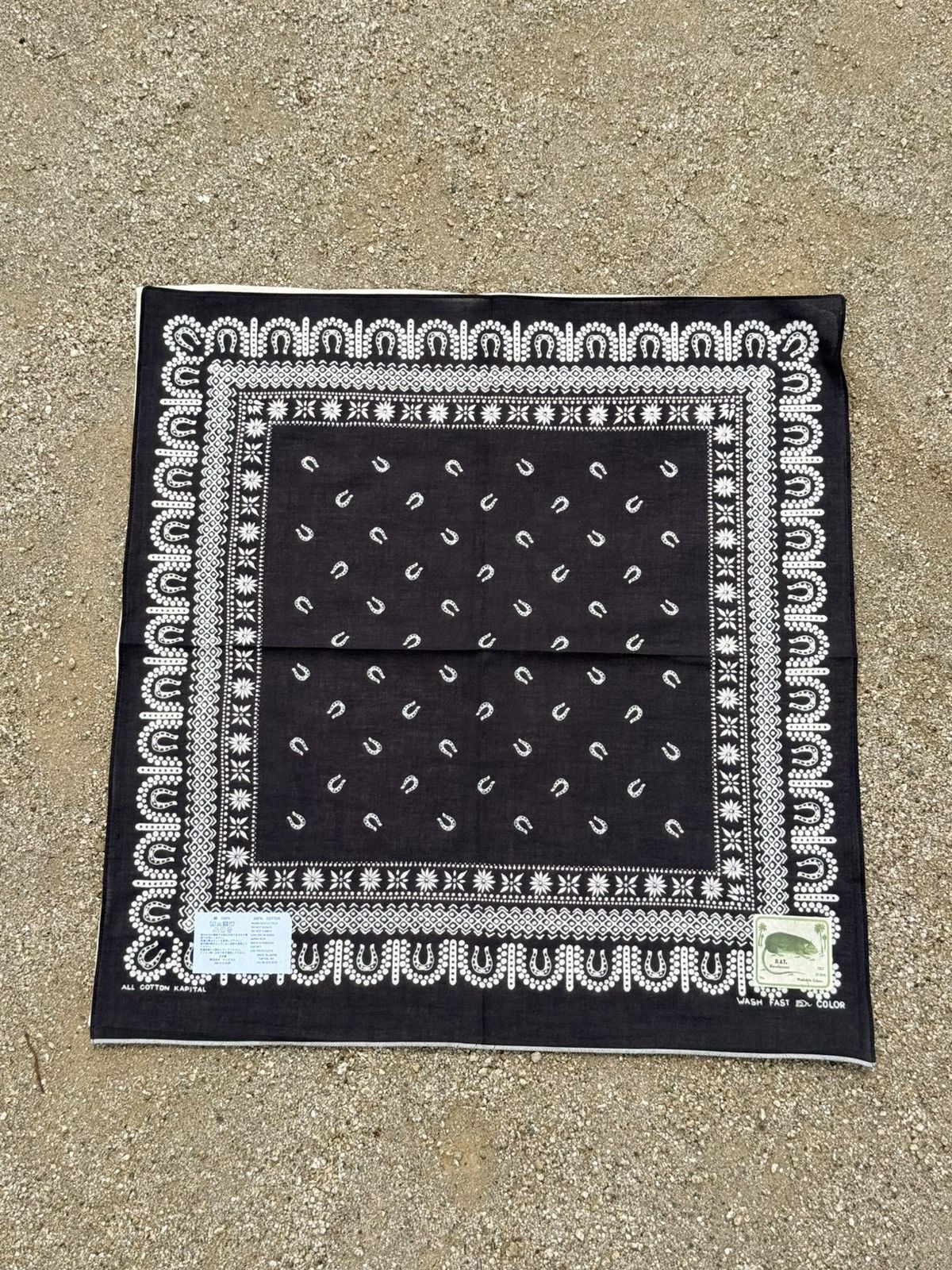 Kapital KAPITAL fastcolor Selvedge Bandana (HORSE SHOE) Size ONE SIZE - 1 Thumbnail