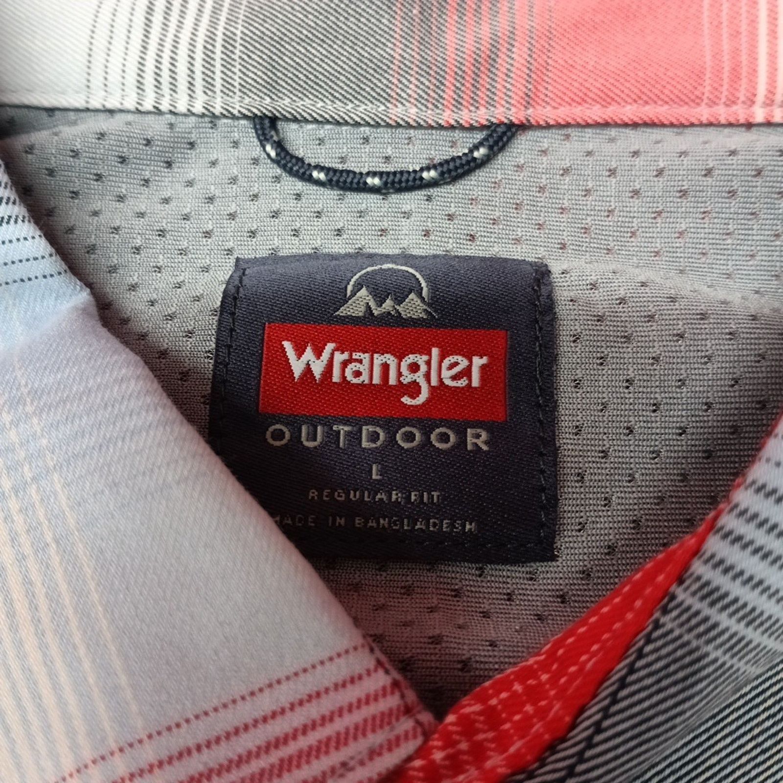 Wrangler Wrangler Shirt Men's L Red Plaid Convertible Sleeves Shirt Size US L / EU 52-54 / 3 - 6 Thumbnail
