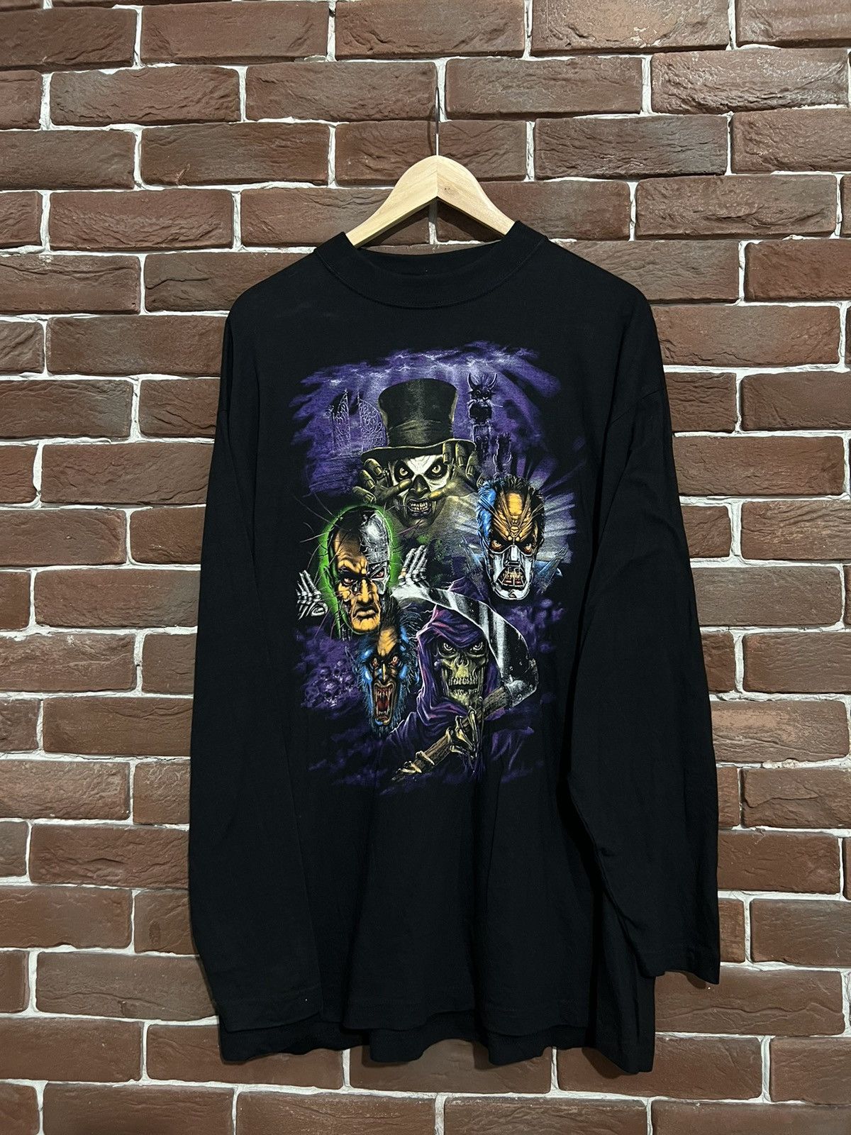 image of Band Tees x Thunderdome Vintage 1997 Thunderdome Wizard Gabber Band Tshirt 90's in Black (Size XL)