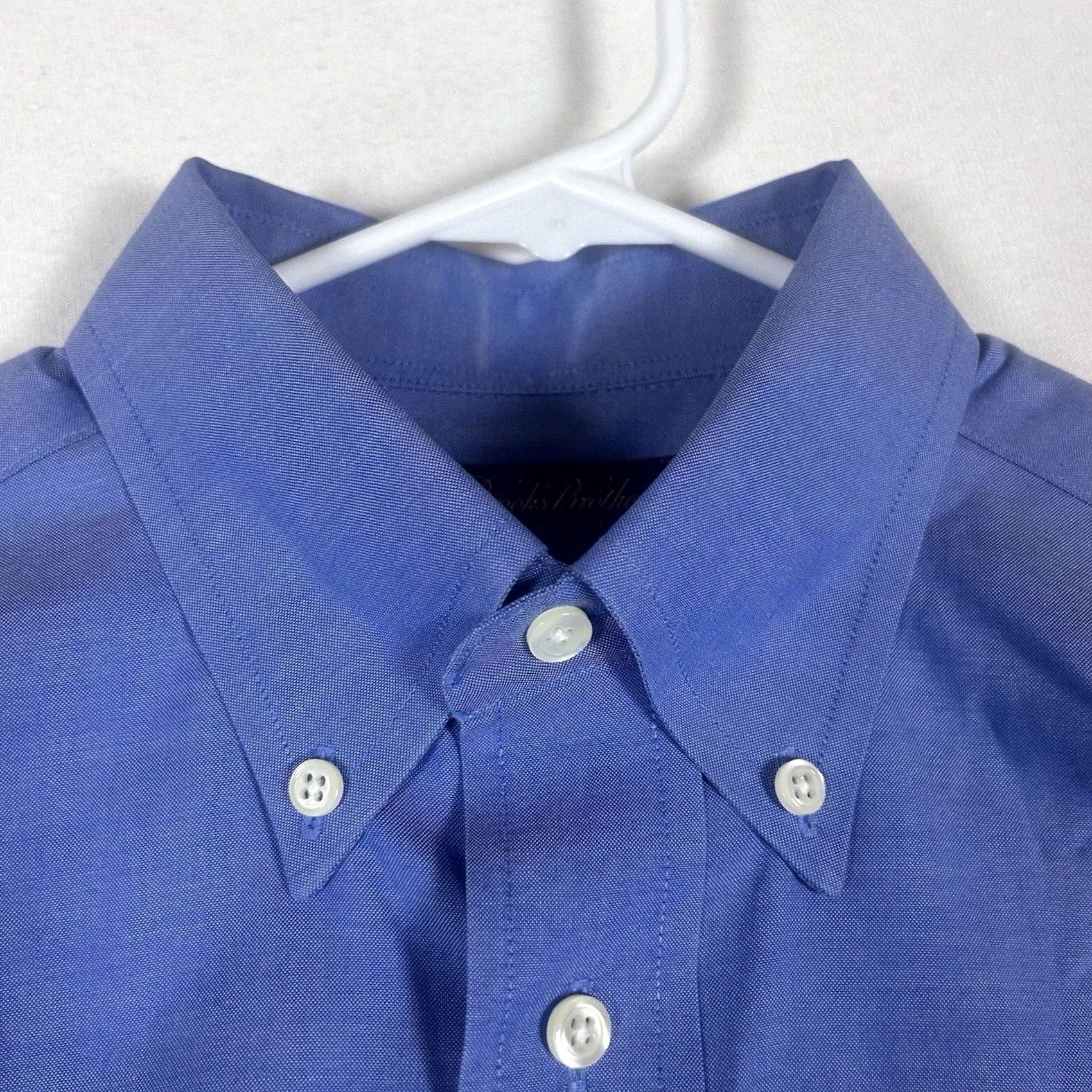 Brooks Brothers Brooks Brothers Button Down Dress Shirt Mens 16 Long Sleeve 100% Cotton Blue Solid Dress Shirt Mens 16 Size US L / EU 52-54 / 3 - 3 Thumbnail