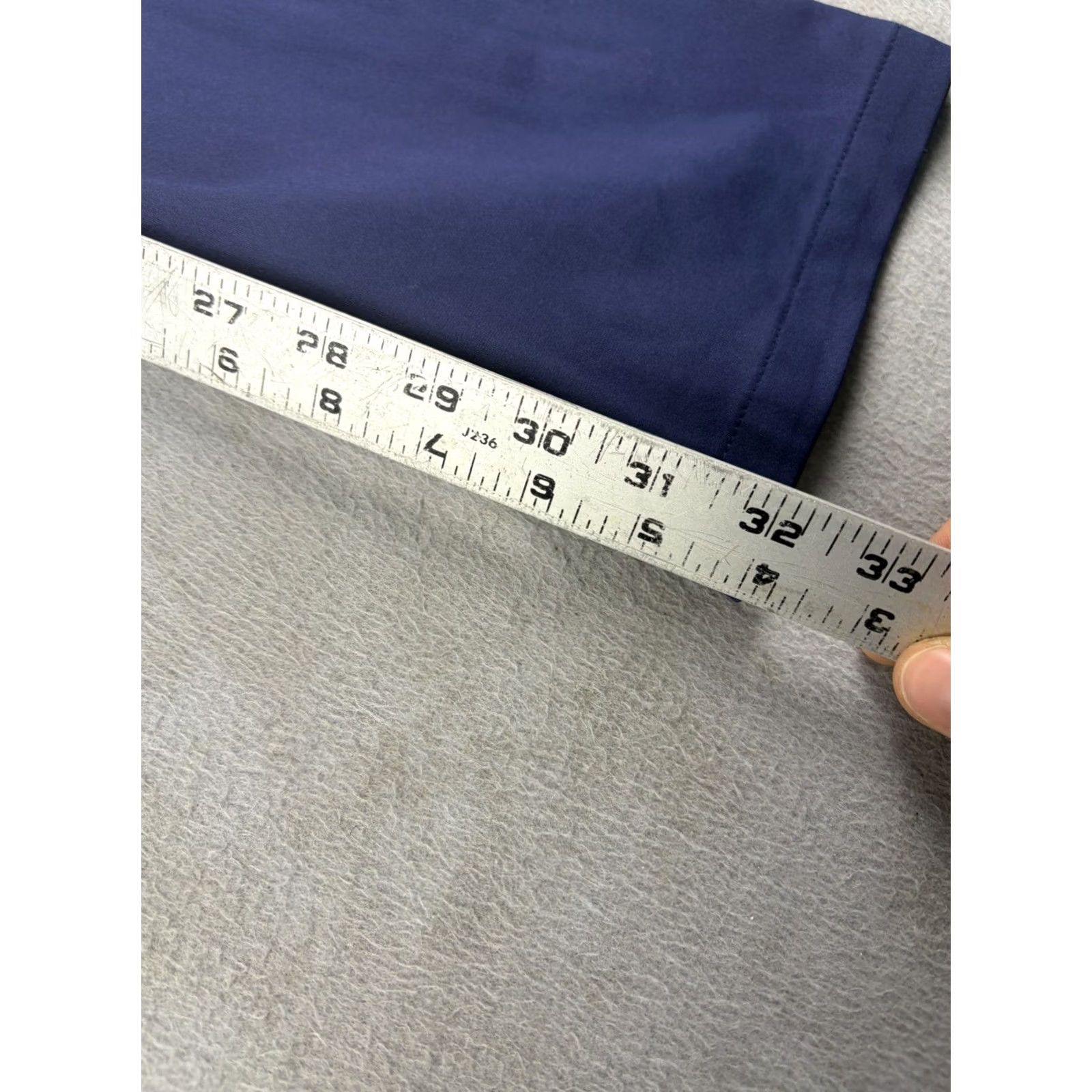 Rhone Rhone Commuter Pants Men 33x32 Slim Stretch Chino Blue Regular Inseam 32 Pocket 5-Pocket Design Slim Fit Size US 33 - 7 Thumbnail