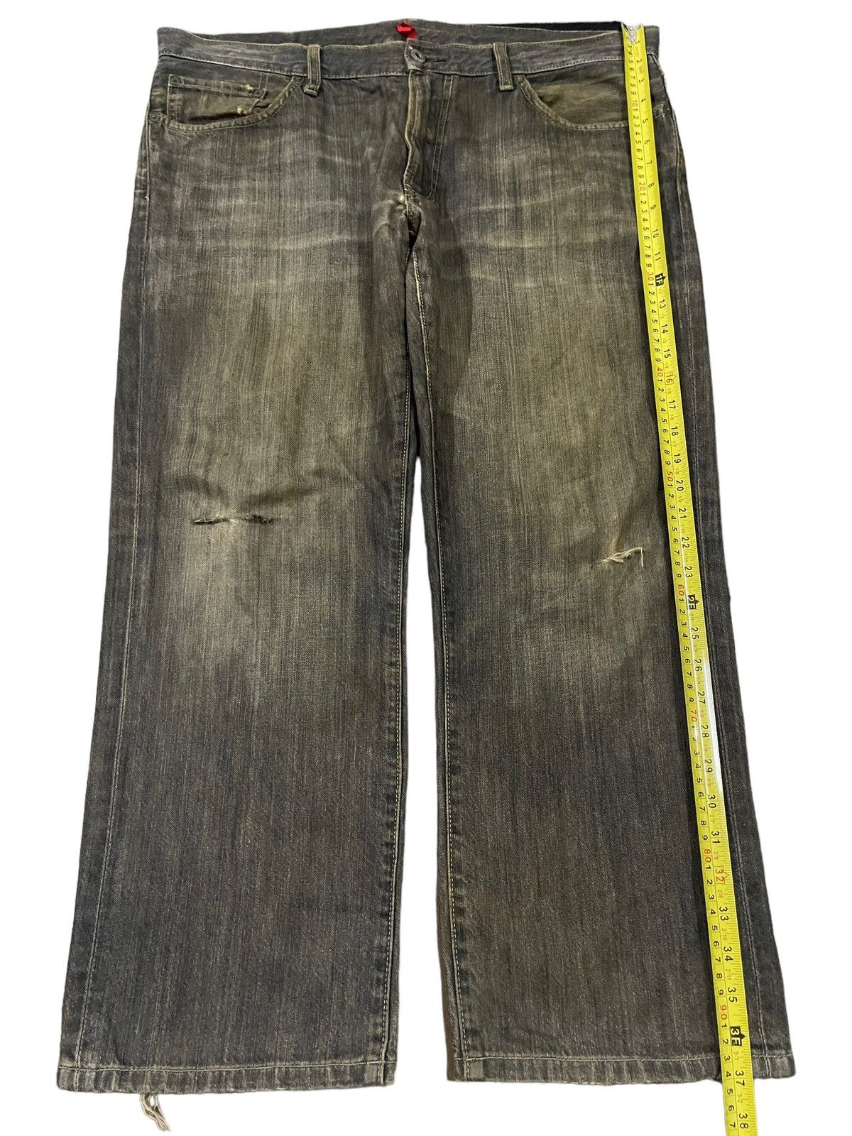 Uniqlo Vintage Japanese Uniqlo Faded Wash Style Baggy Jeans Size US 38 / EU 54 - 10 Thumbnail