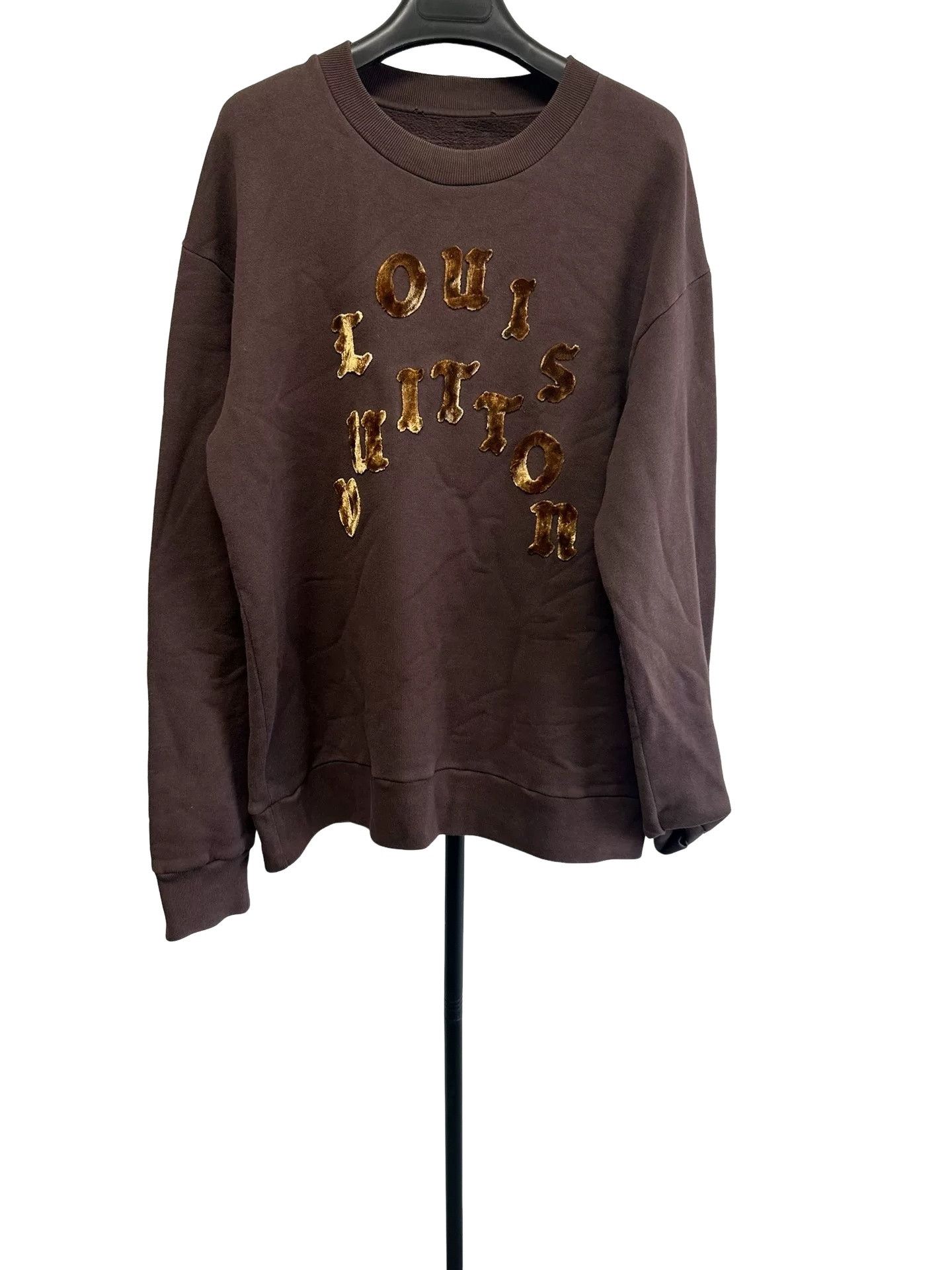 Louis Vuitton Louis Vuitton Velvet Logo Sweatshirt XL Size US XL / EU 56 / 4 - 1 Thumbnail