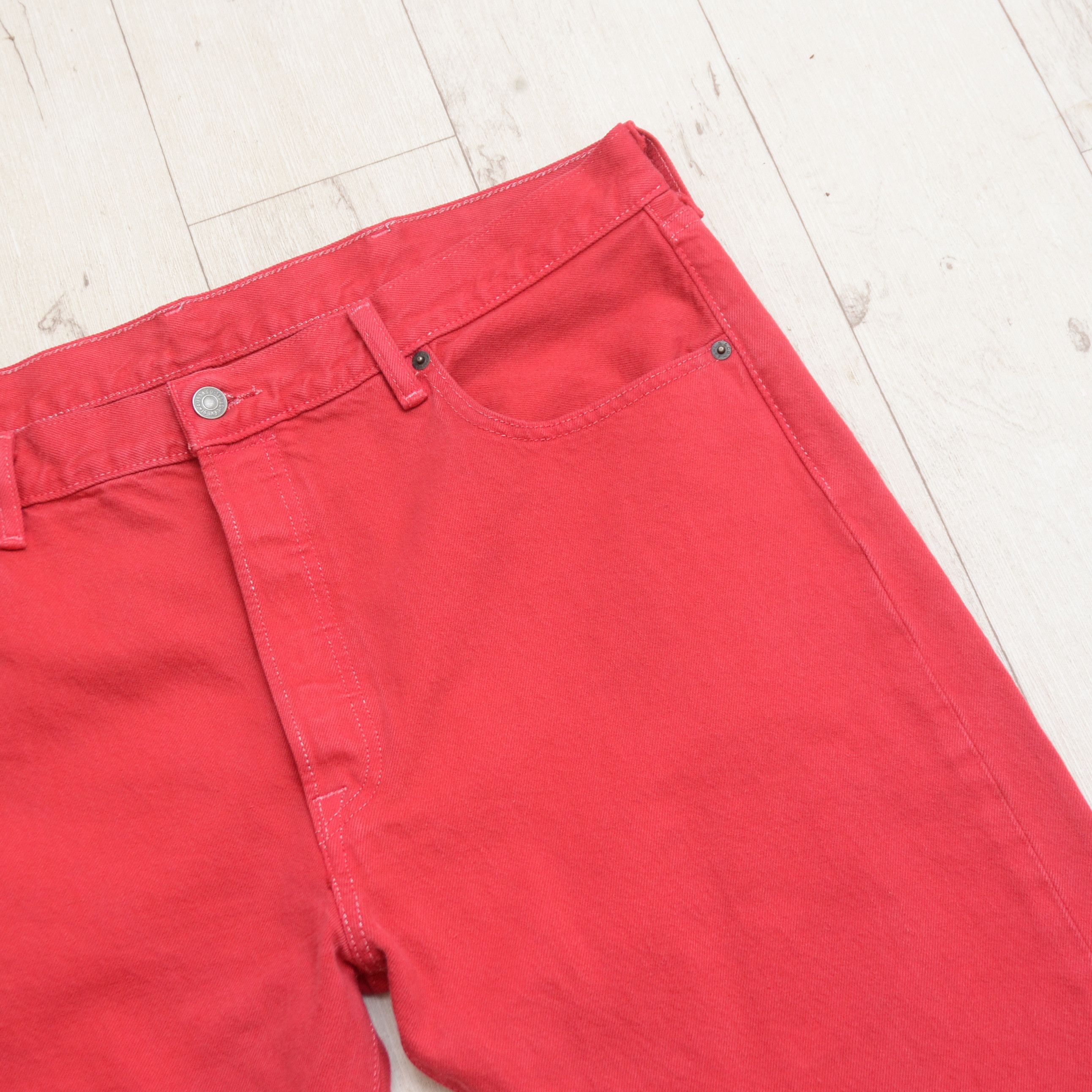 Levi's Vintage Clothing Levi’s Vintage Jeans 501 Men’s Red Distressed 1990’s Rare Size US 38 / EU 54 - 4 Thumbnail