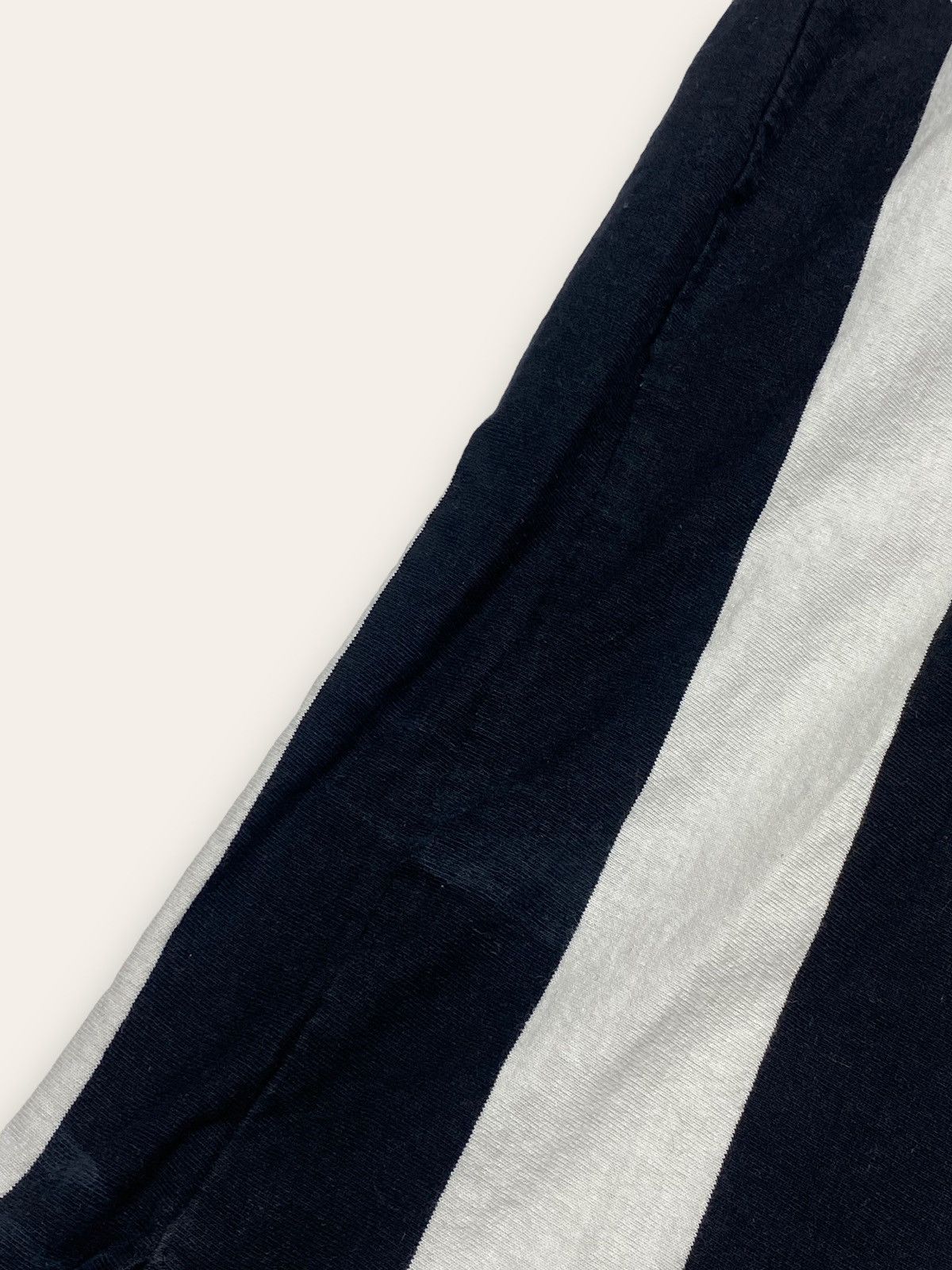 Vintage Vintage SCORE DRAW Black White Striped New Castle Tee Size US XL / EU 56 / 4 - 6 Thumbnail