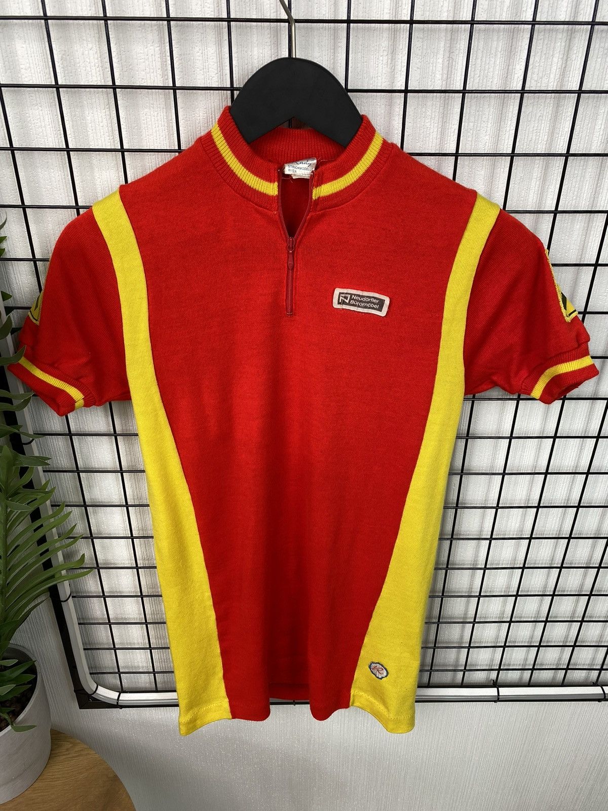 Other Rare vintage 80’s 90’s men cycle jersey “Rady” Raiffeisen Size US S / EU 44-46 / 1 - 4 Thumbnail