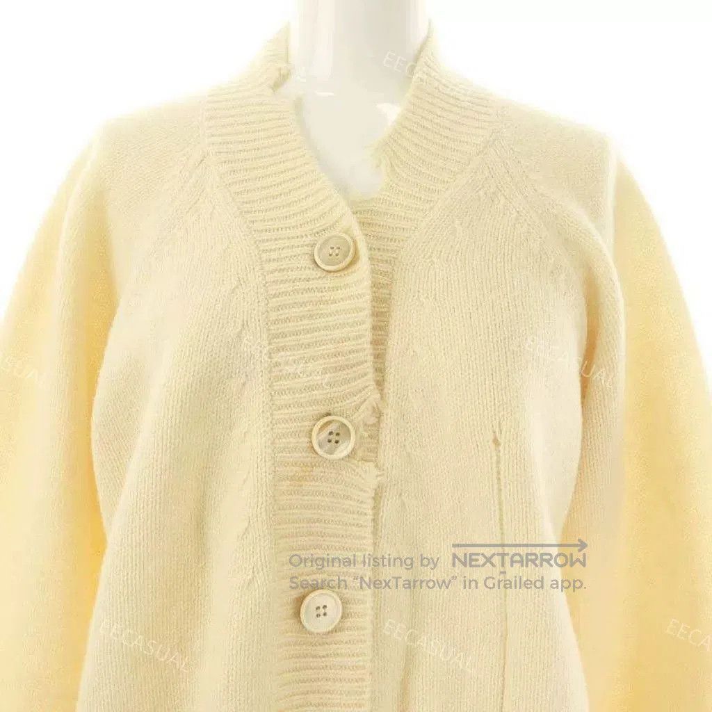 Maison Margiela Maison Margiela Hole Design Wool Cardigan. Size XS / US 0-2 / IT 36-38 - 4 Thumbnail