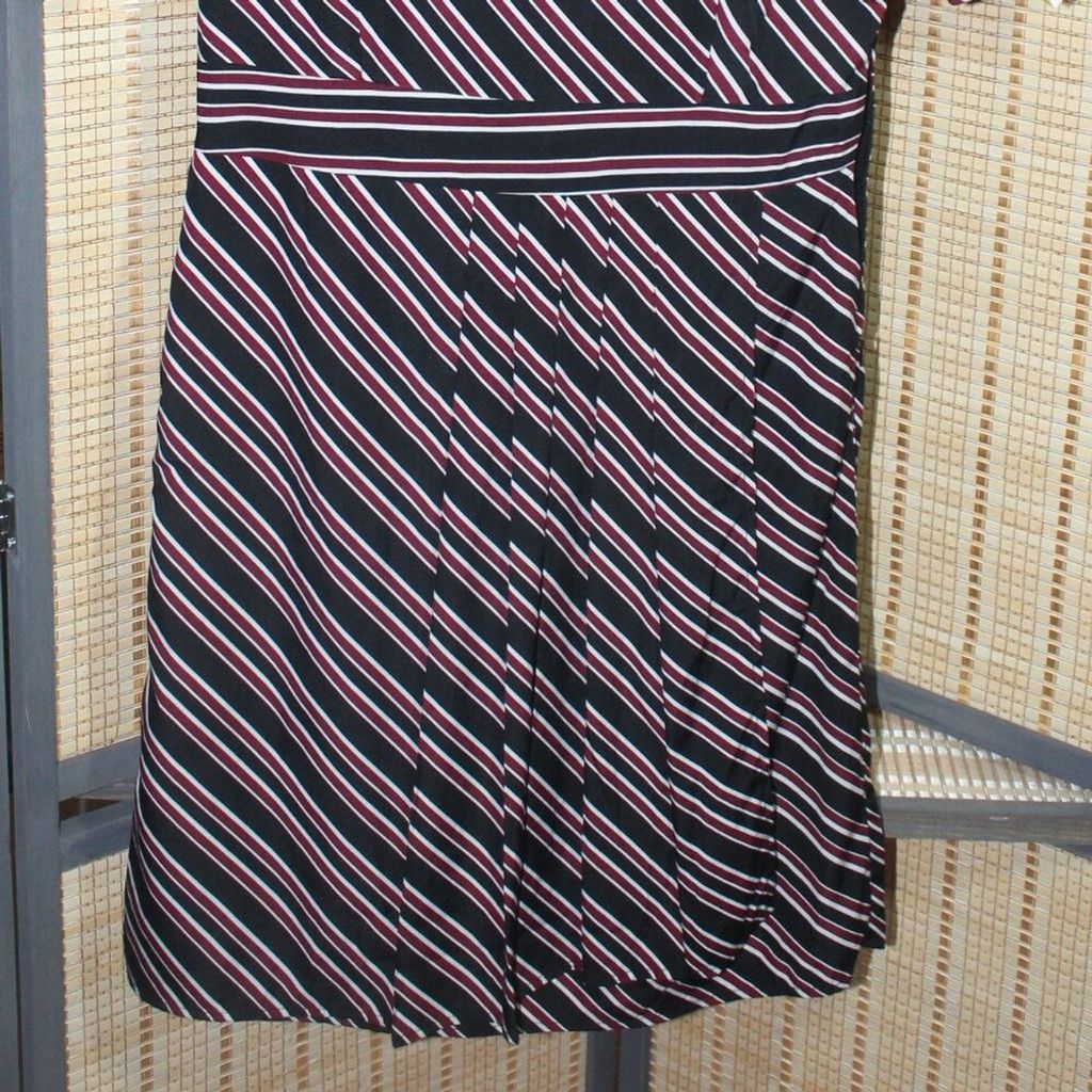 Other Downeast Deep Red, Black, & White Diagonal Striped Dress Size M / US 6-8 / IT 42-44 - 2 Thumbnail
