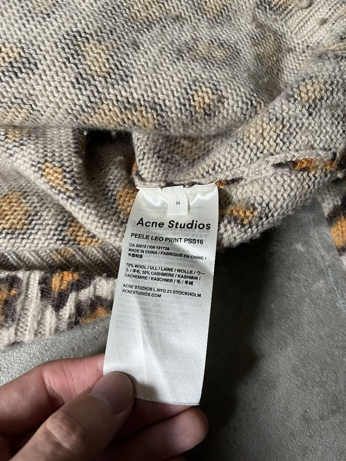 Acne Studios Acne Studios Peele Leo print sweater wool cashmere rare Size US M / EU 48-50 / 2 - 10 Thumbnail