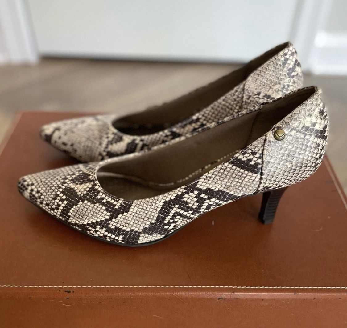 Other LIFE STRIDE SEVYN SNAKE PUMPS POINTED TOE HEELS SZ 11 Size US 11 / IT 41 - 2 Thumbnail