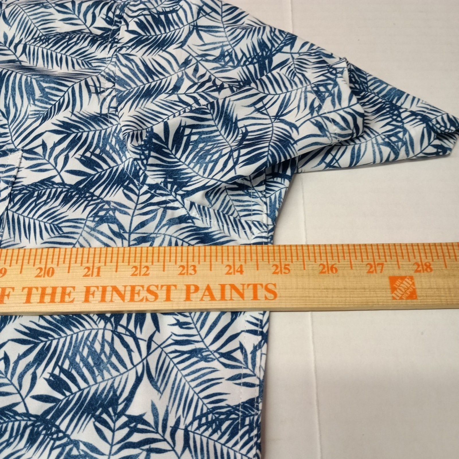 Chaps Chaps Everyday Performance Woven Shirt Men's Size L Blue Size US L / EU 52-54 / 3 - 5 Thumbnail