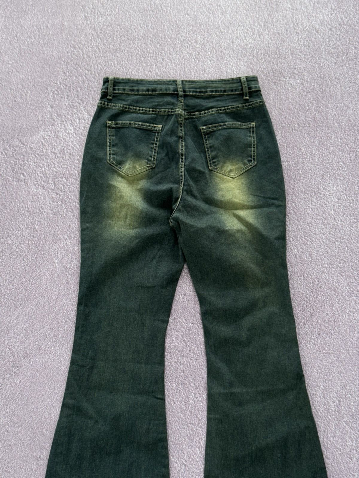 20471120 Vintage Japanese Flared Denim Distressed with Blue Wash Size 32" / US 10 / IT 46 - 8 Thumbnail