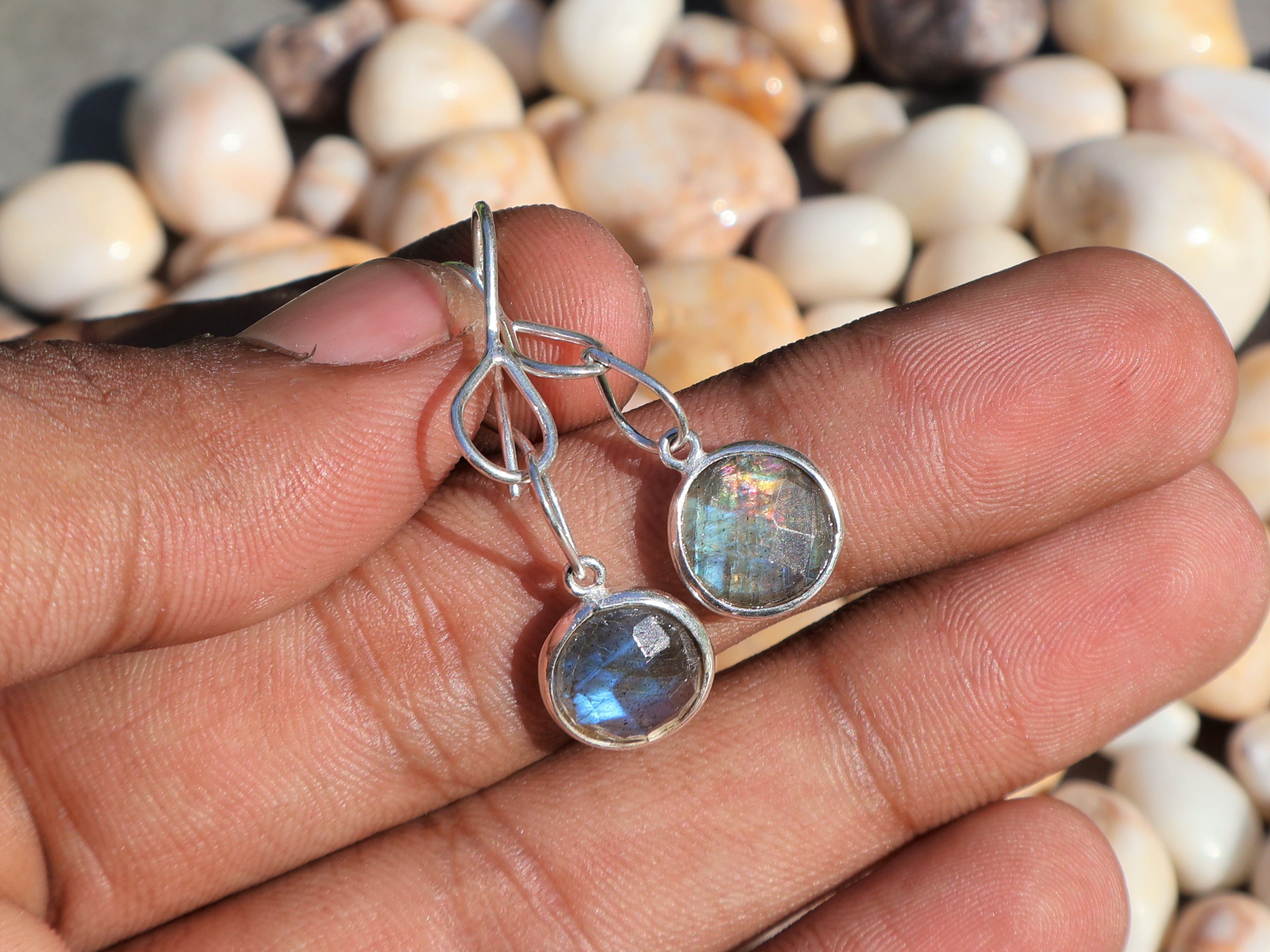 Handmade Labradorite Earring, 925 Sterling Silver Handmade Earring, Size ONE SIZE - 1 Thumbnail