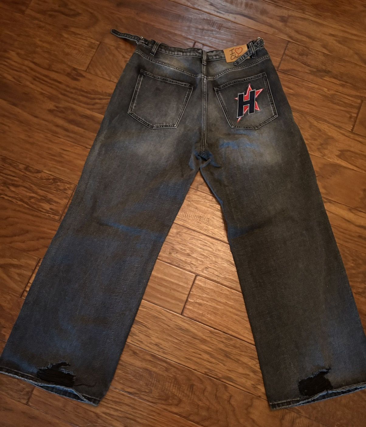 HMDD Hmdd H star crystal baggies Size US 34 / EU 50 - 2 Thumbnail