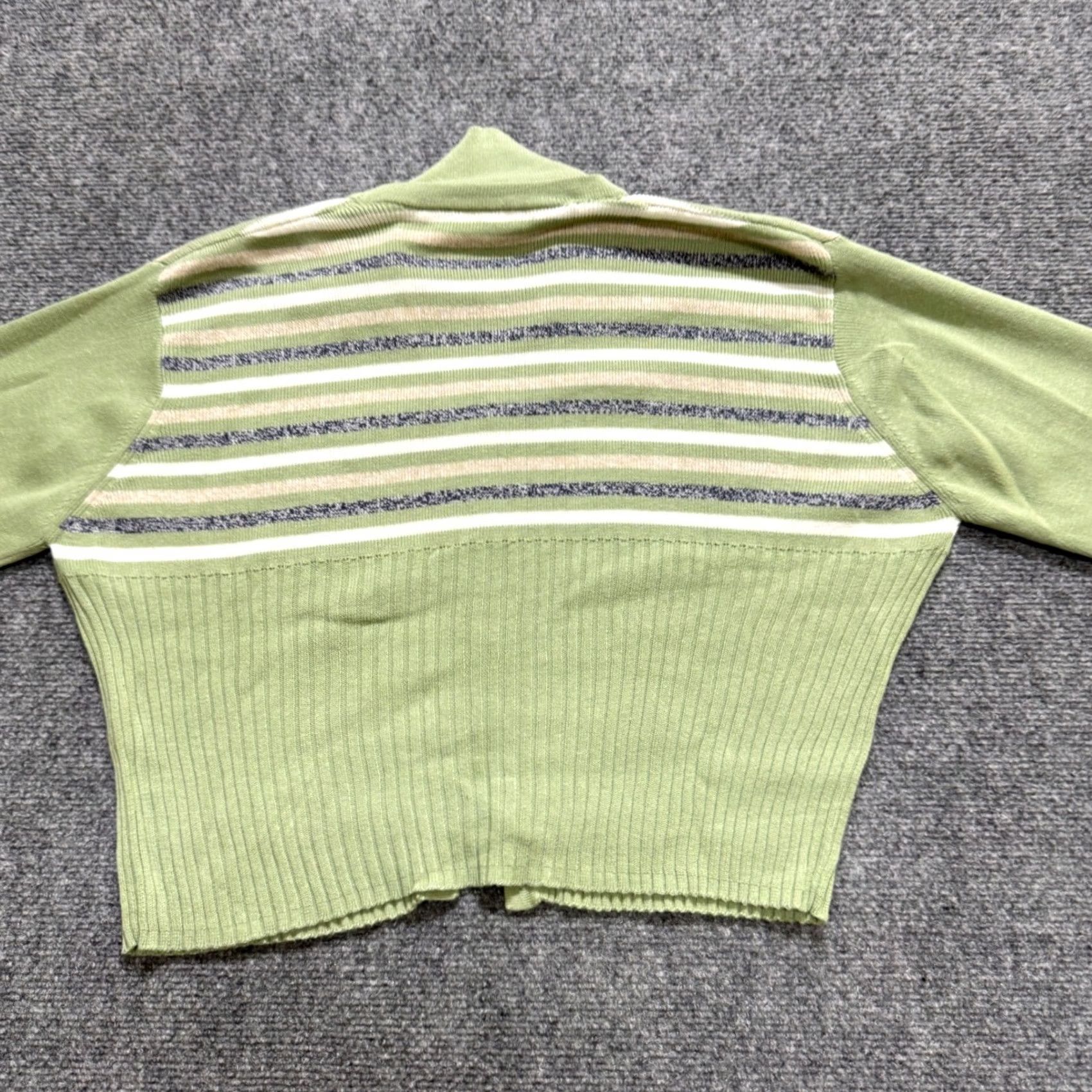 Vintage VINTAGE VTG BP Knitted Cardigan Sweater Womens L Green Striped White 90s Button Up - Green White Striped Cardigan L Womens Men? Size L / US 10 / IT 46 - 3 Thumbnail
